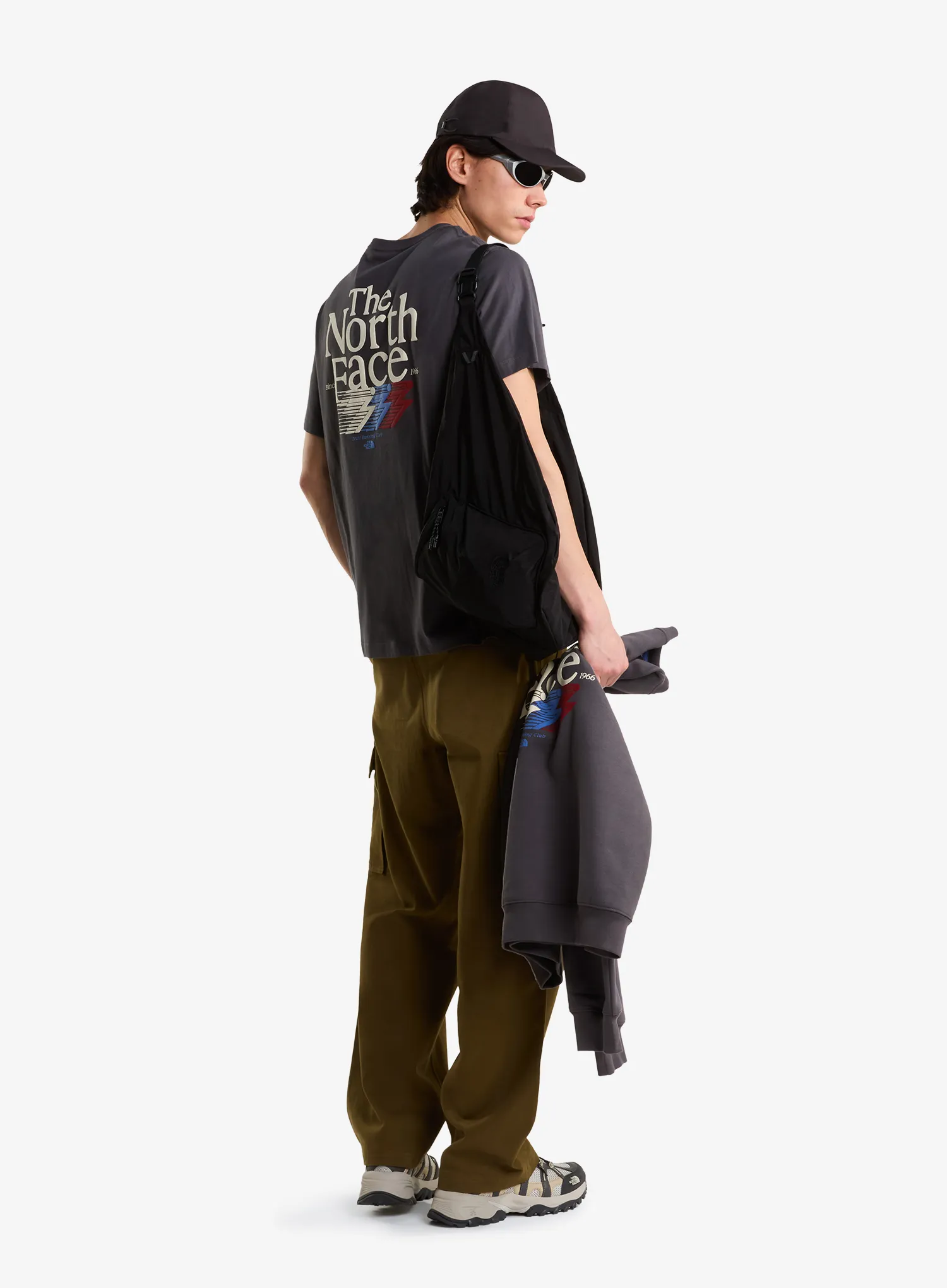 Памучна тениска The North Face Retro Trail Rlx Ss Tee Graphic - anthracite grey