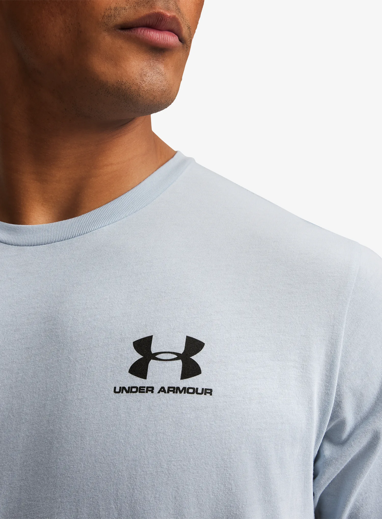 Памучна тениска Under Armour Sportstyle Left Chest Logo SS - blue fog/black