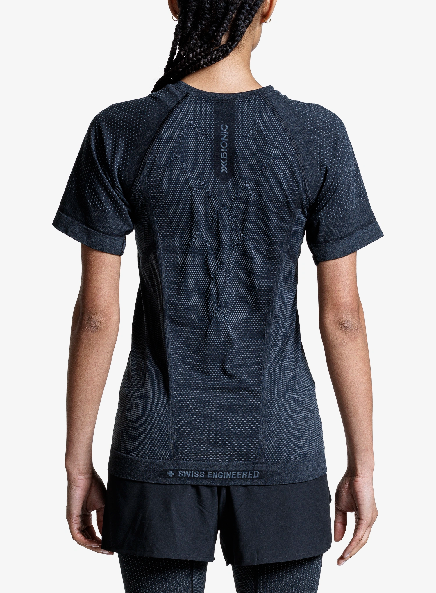 Дамска тениска за бягане X-Bionic Xceed Run Shirt S/S - x black/grey