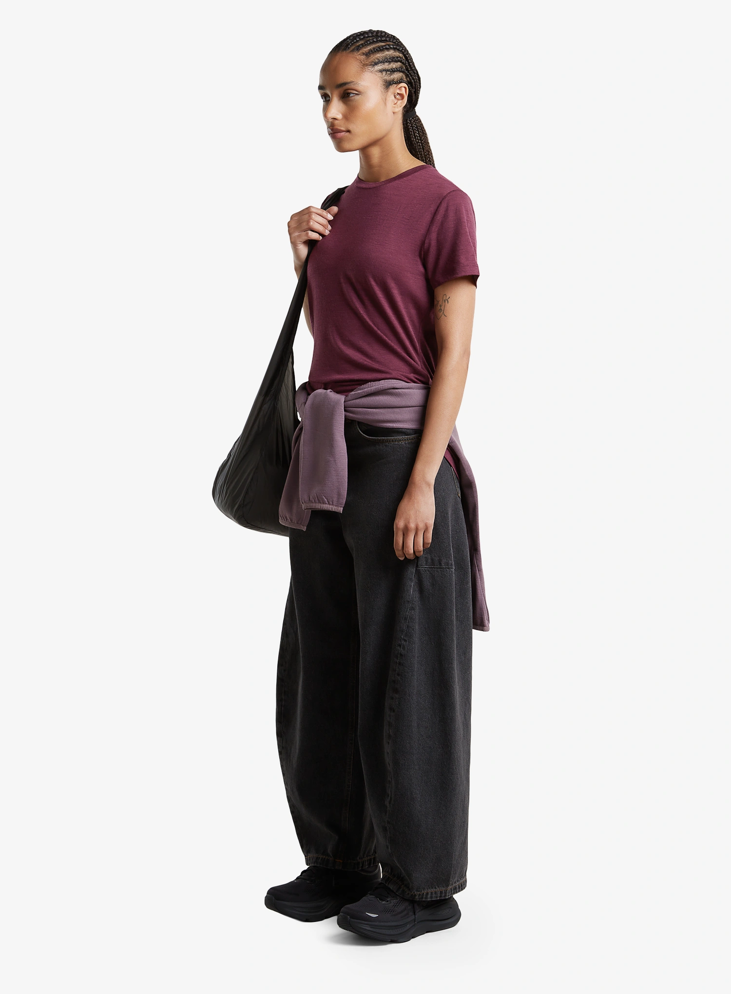 Дамска тениска Icebreaker Merino 150 Tech Lite III SS Tee - dk berry