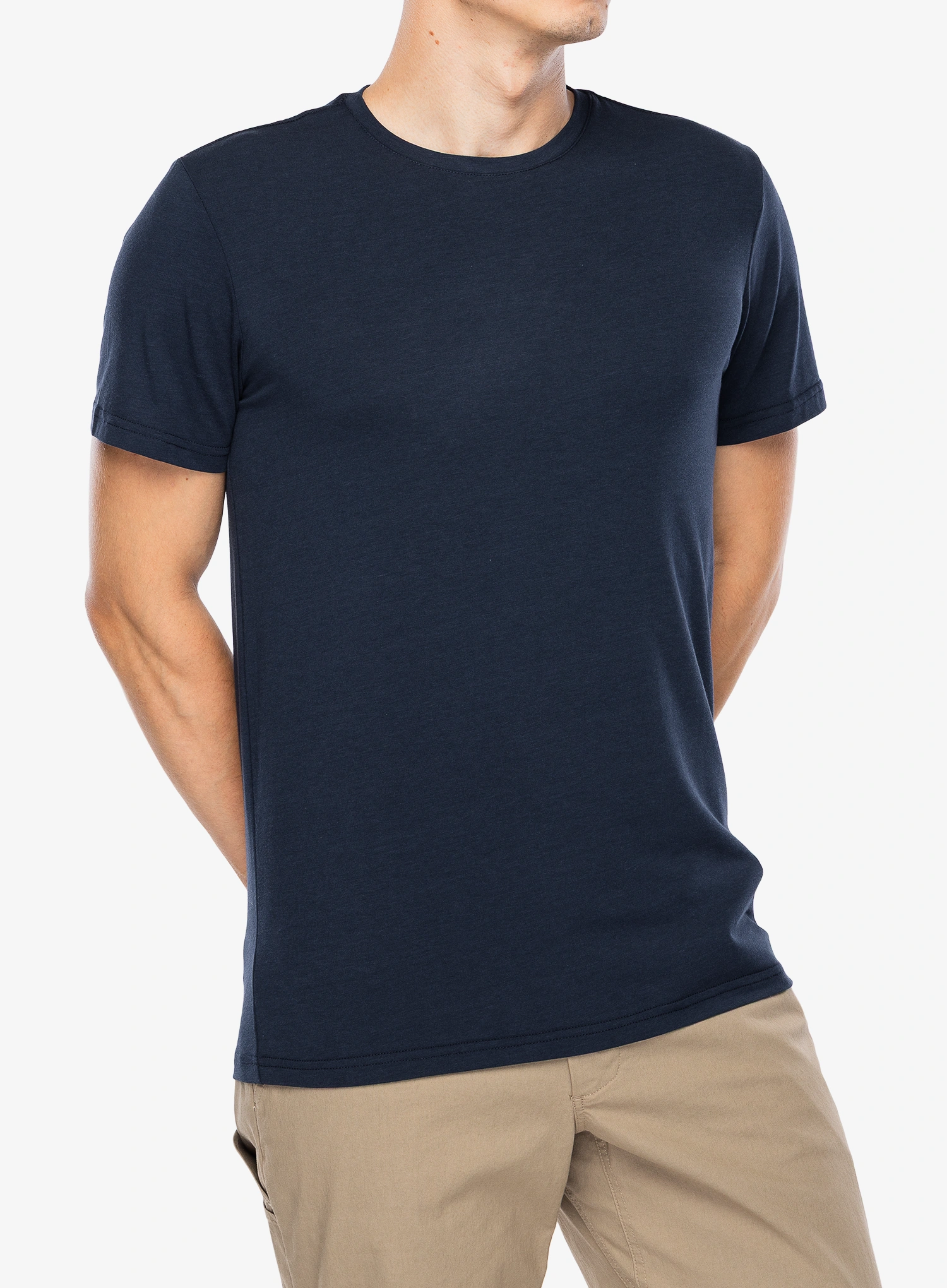 DovreO_neckT_shirt_navy5701586114376a.webp