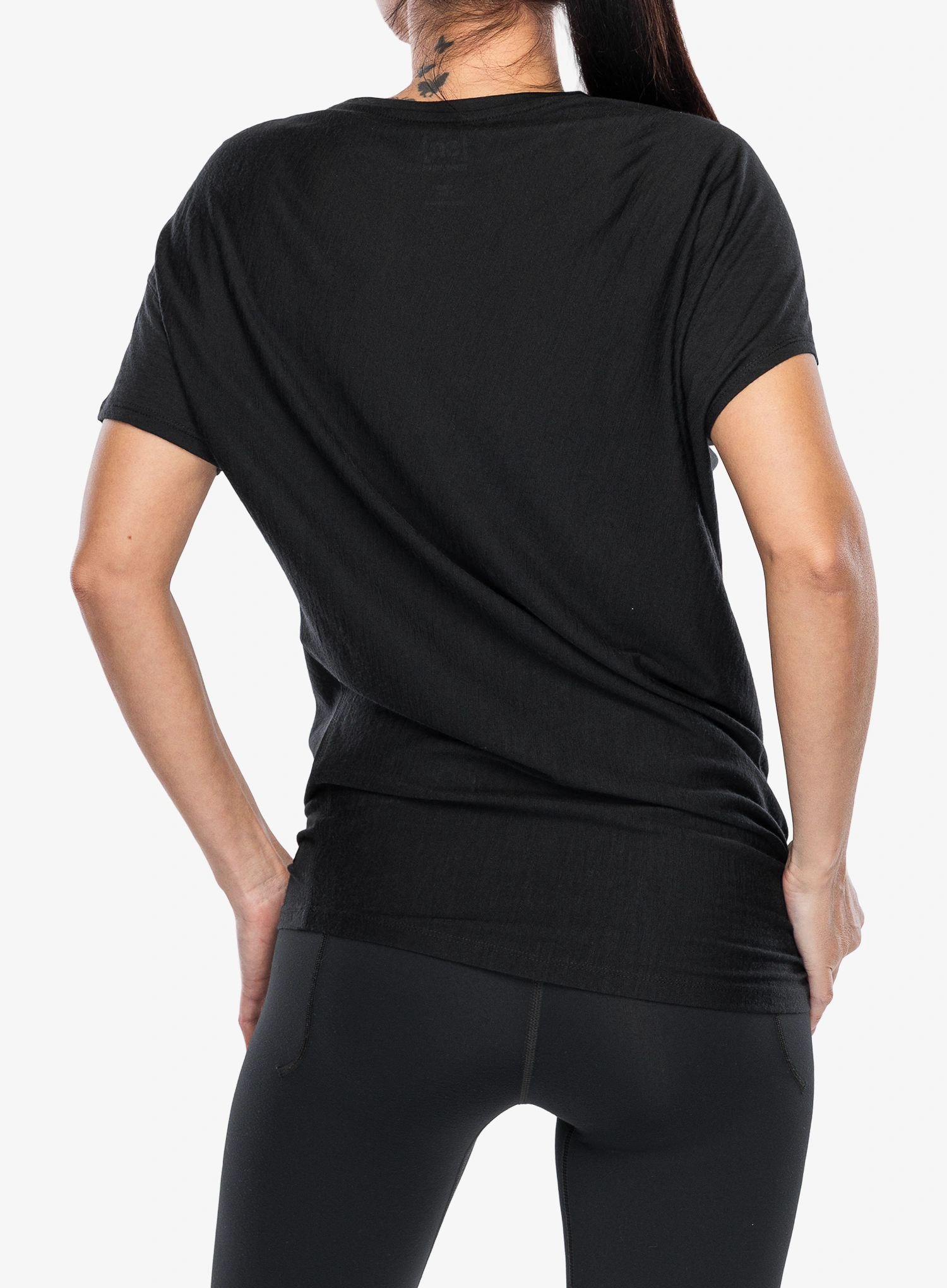 Дамска тениска мерино Super.natural Yoga Loose Tee - jet black
