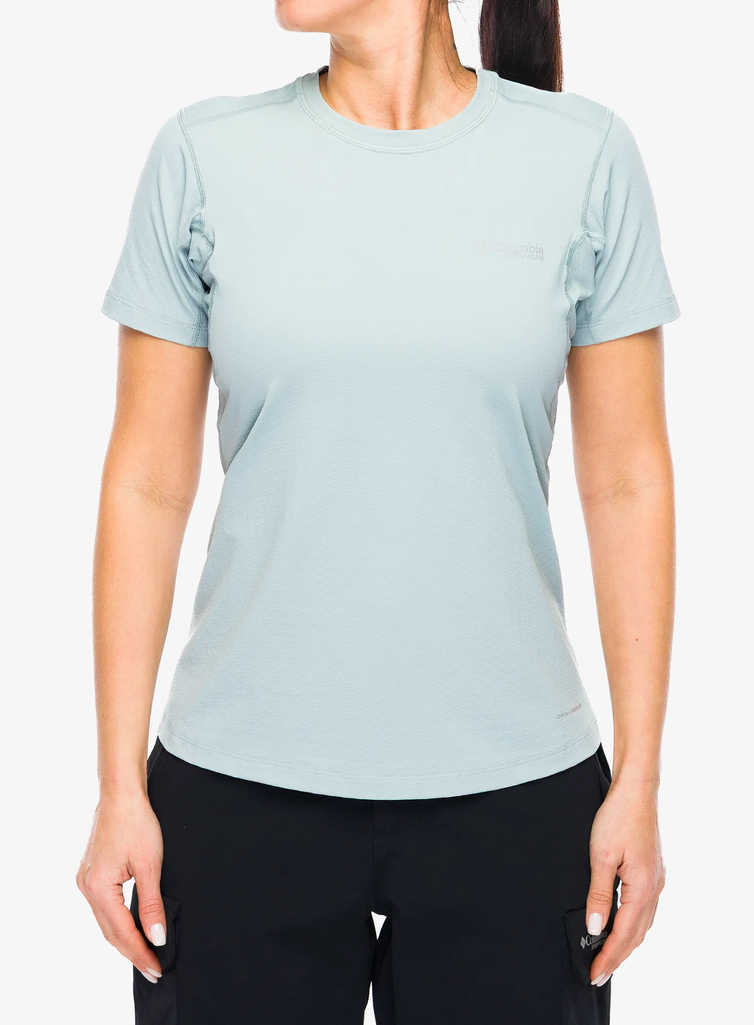ColumbiaDiamondPeakProShortSleeve_crushedblue198711810763a.webp