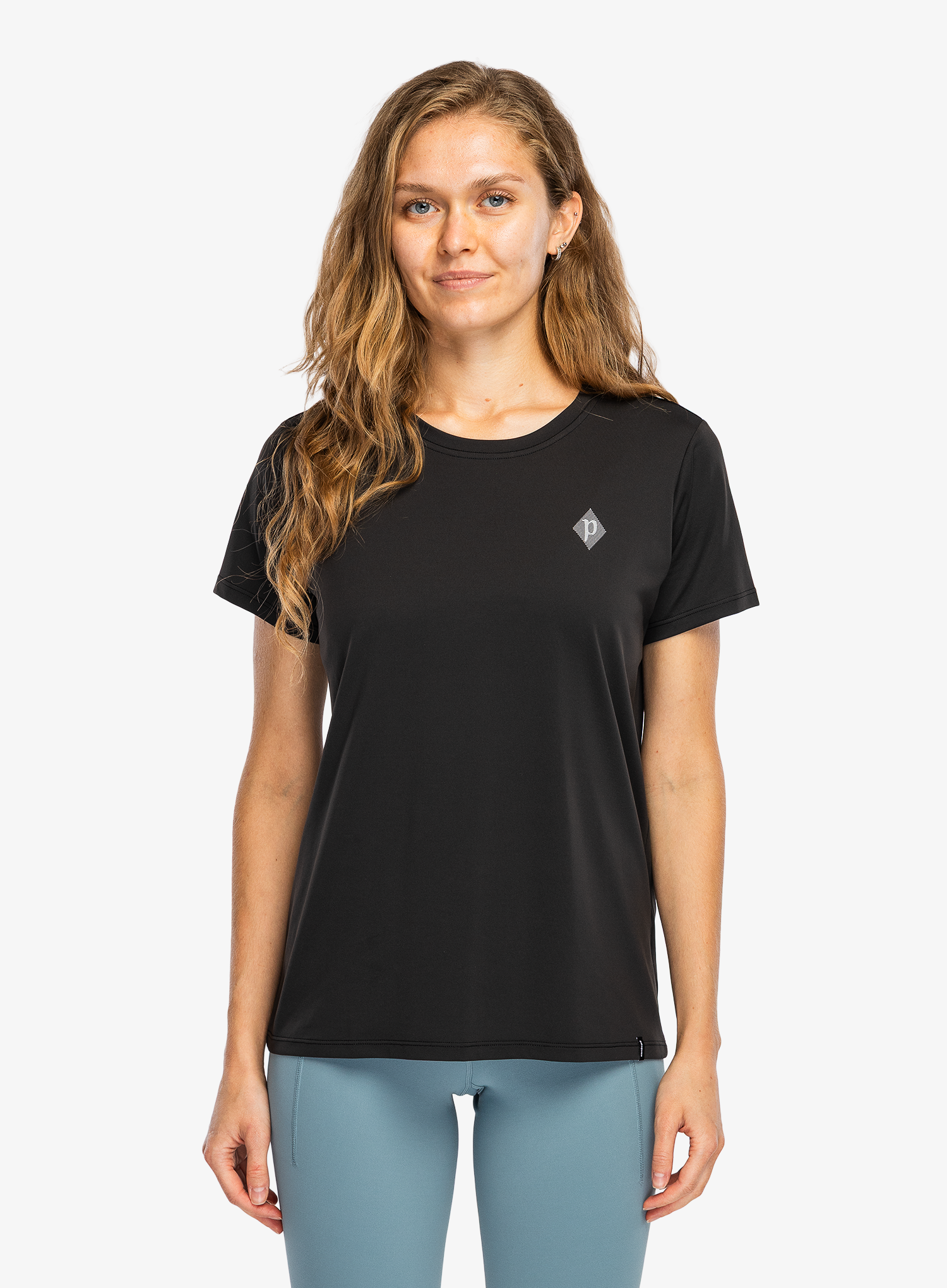 PatagoniaCapCoolDailyShirtHutTripper_black_fw26_198077913221_1_221.webp