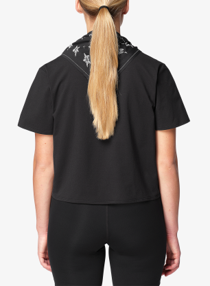 Дамска бързосъхнеща тениска Salomon Trackline S/S Tee - deep black