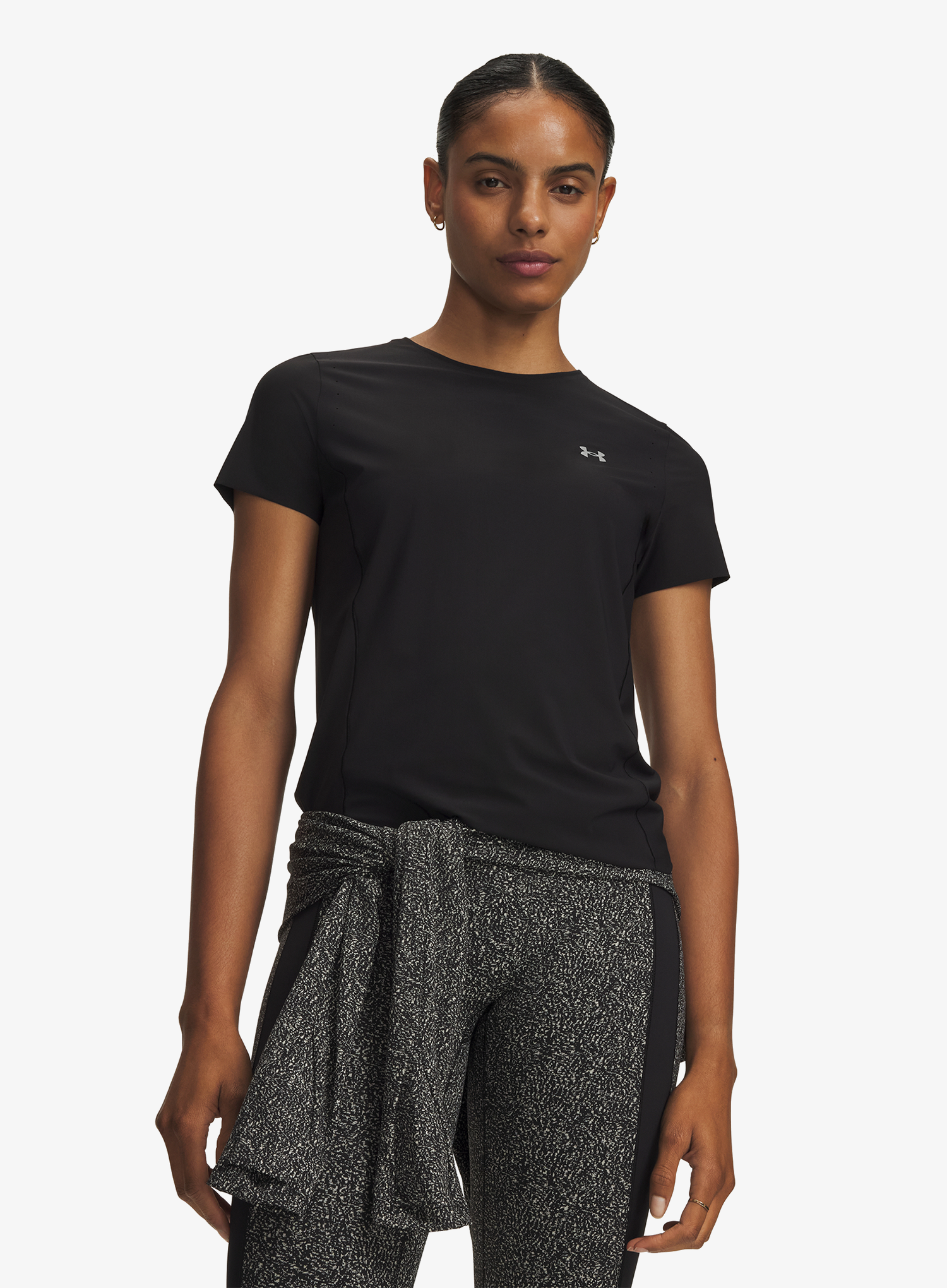 UnderArmourVanishEliteShortSleeve_ultimateblackmetallicsilver_fw26_393.webp