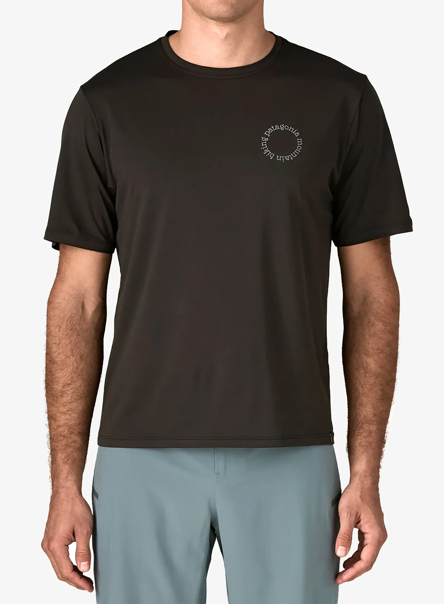 qwePatagoniaCapCoolDailyShirtSpokeStencilblack198077706533aa.webp