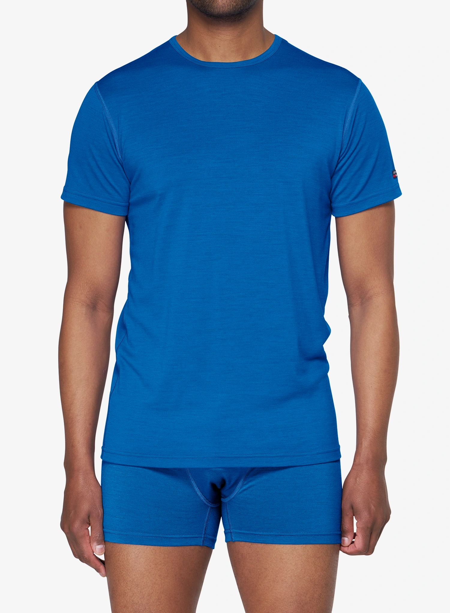 qweDevoldBreezeMerino150T_Shirtroyal7028567174142a.webp