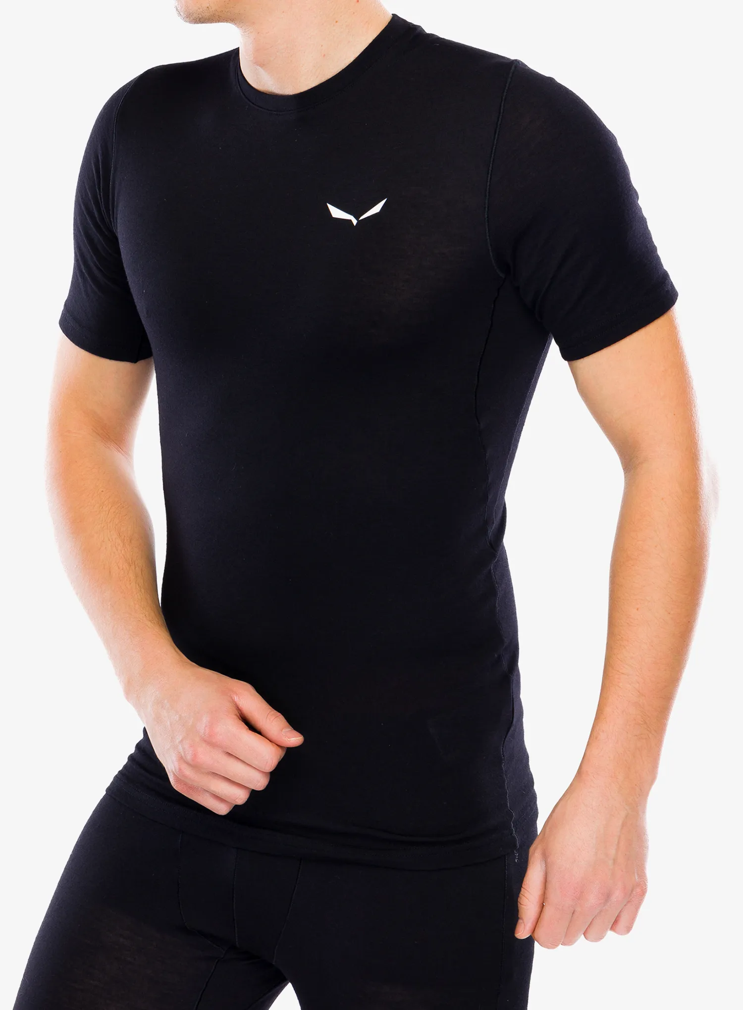 SalewaCristalloWarmAmrT_Shirt_blackou_4053866705608a.webp