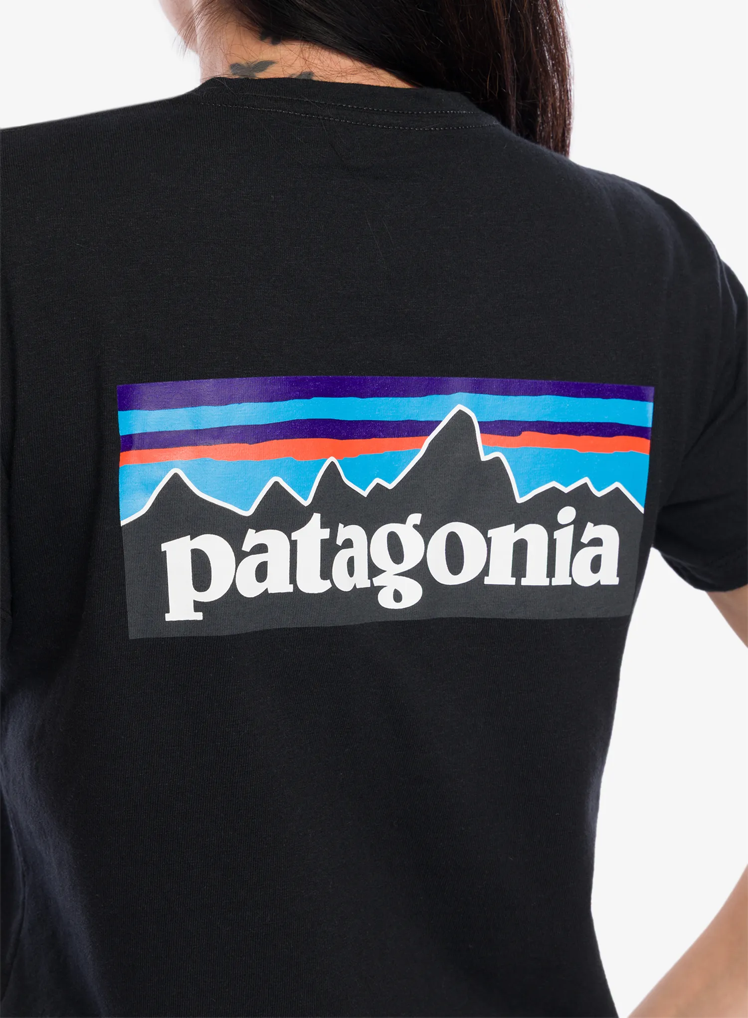 Дамска тениска с щампа Patagonia P-6 Logo Responsibili-Tee - black