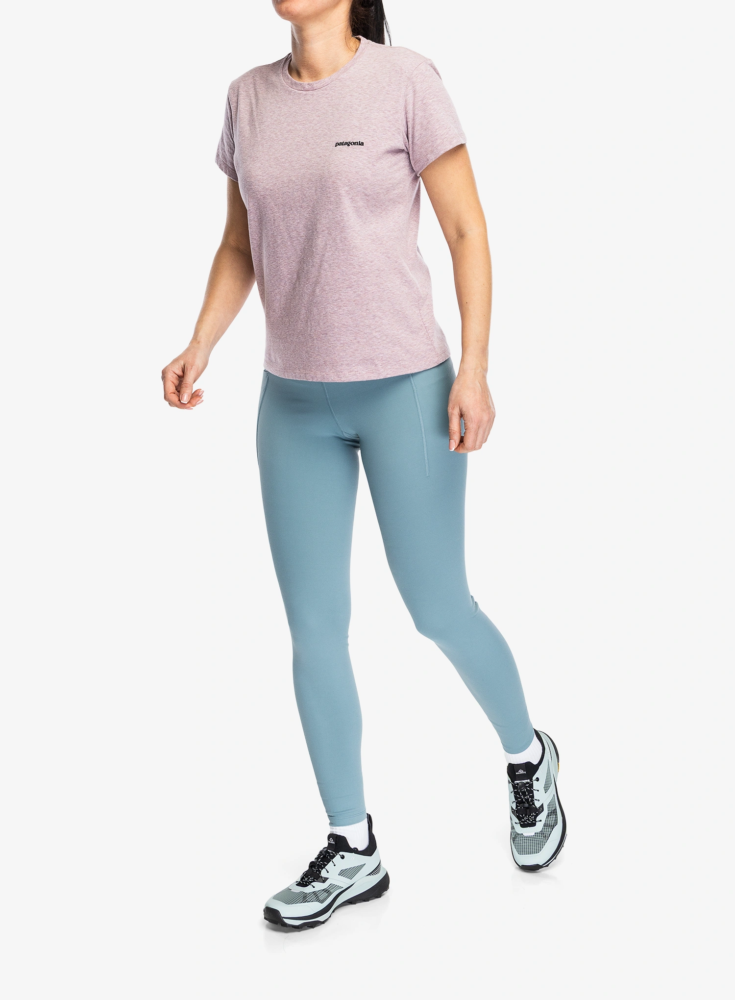 Дамска тениска с щампа Patagonia P-6 Logo Responsibili-Tee - quiet violet