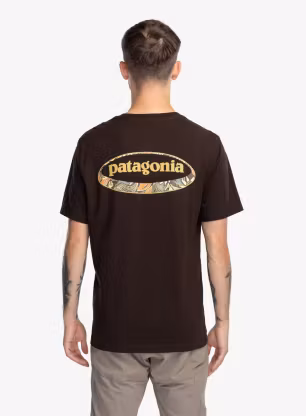 Patagonia95OvalLogoT_Shirt_denbrownheliotropic_fw26_198077991991_1_474.webp