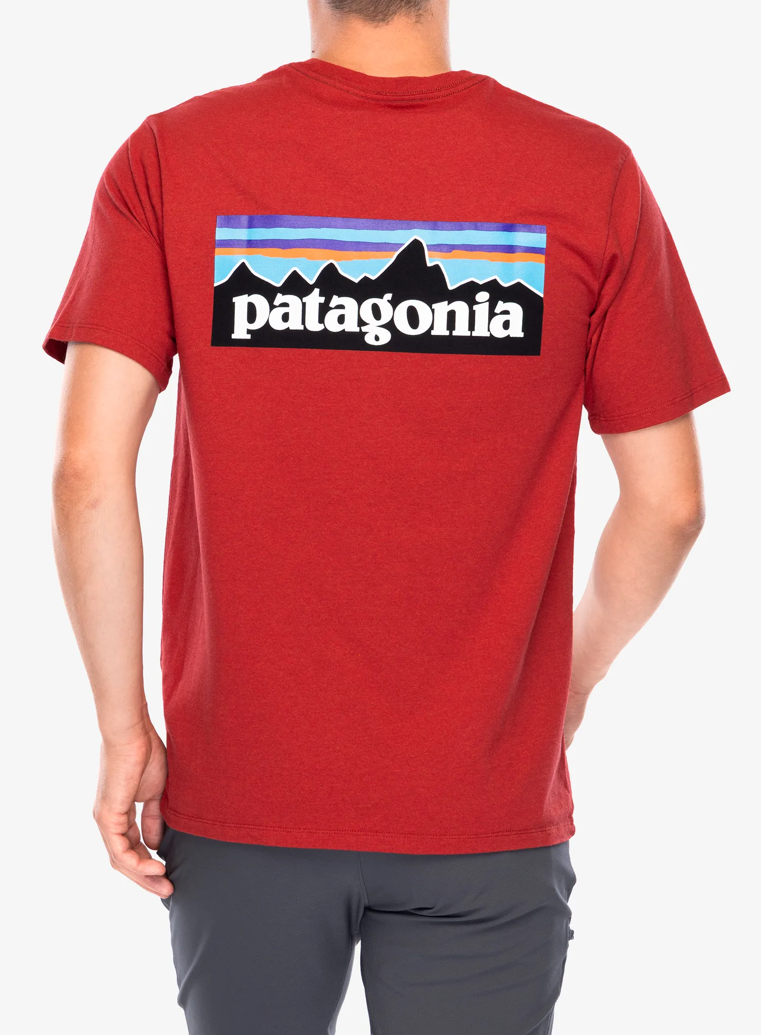 Тениска с щампа Patagonia P-6 Logo Responsibili-Tee - amanita red