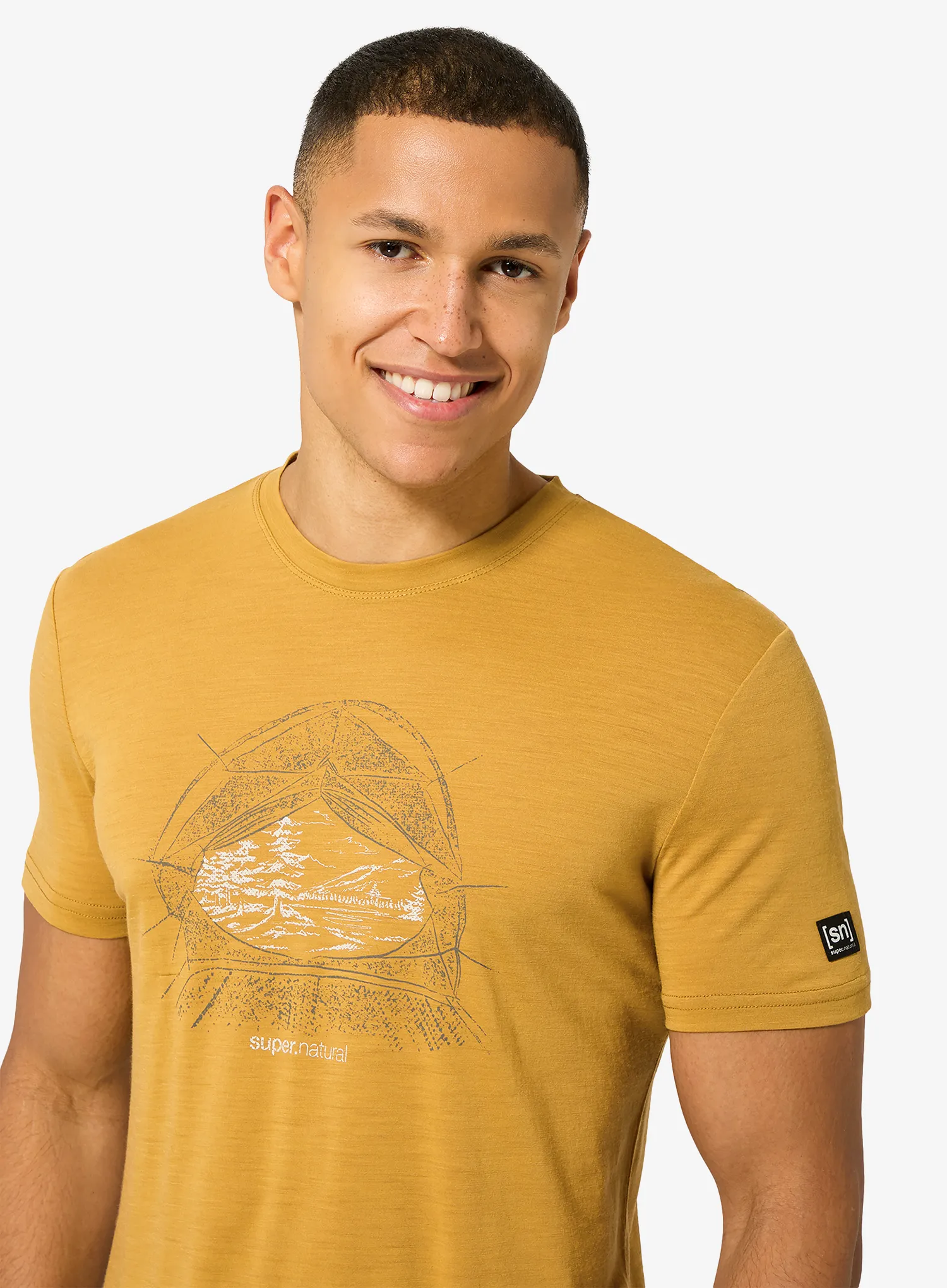 Тениска с щампа Super.natural Tent View Tee - dried tobacco/various
