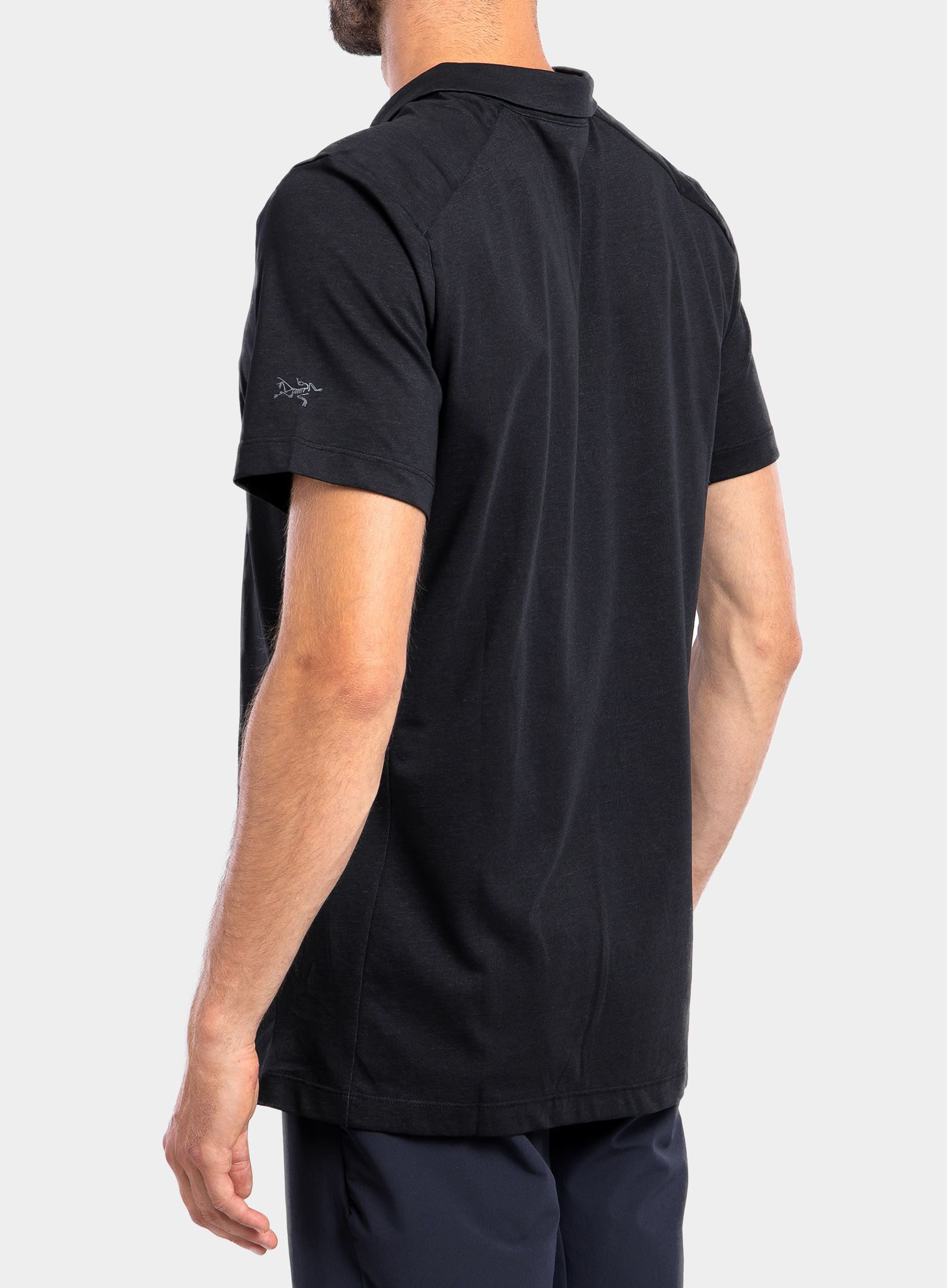 Тениска с яка Arcteryx Eris Polo - black