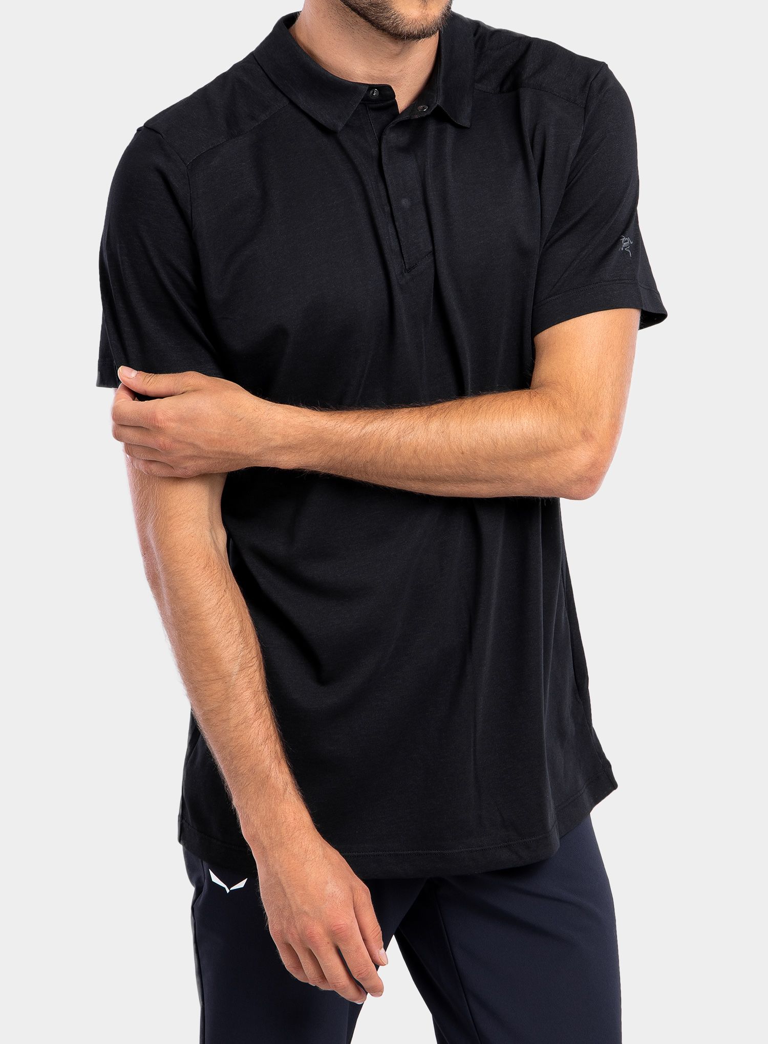 Тениска с яка Arcteryx Eris Polo - black
