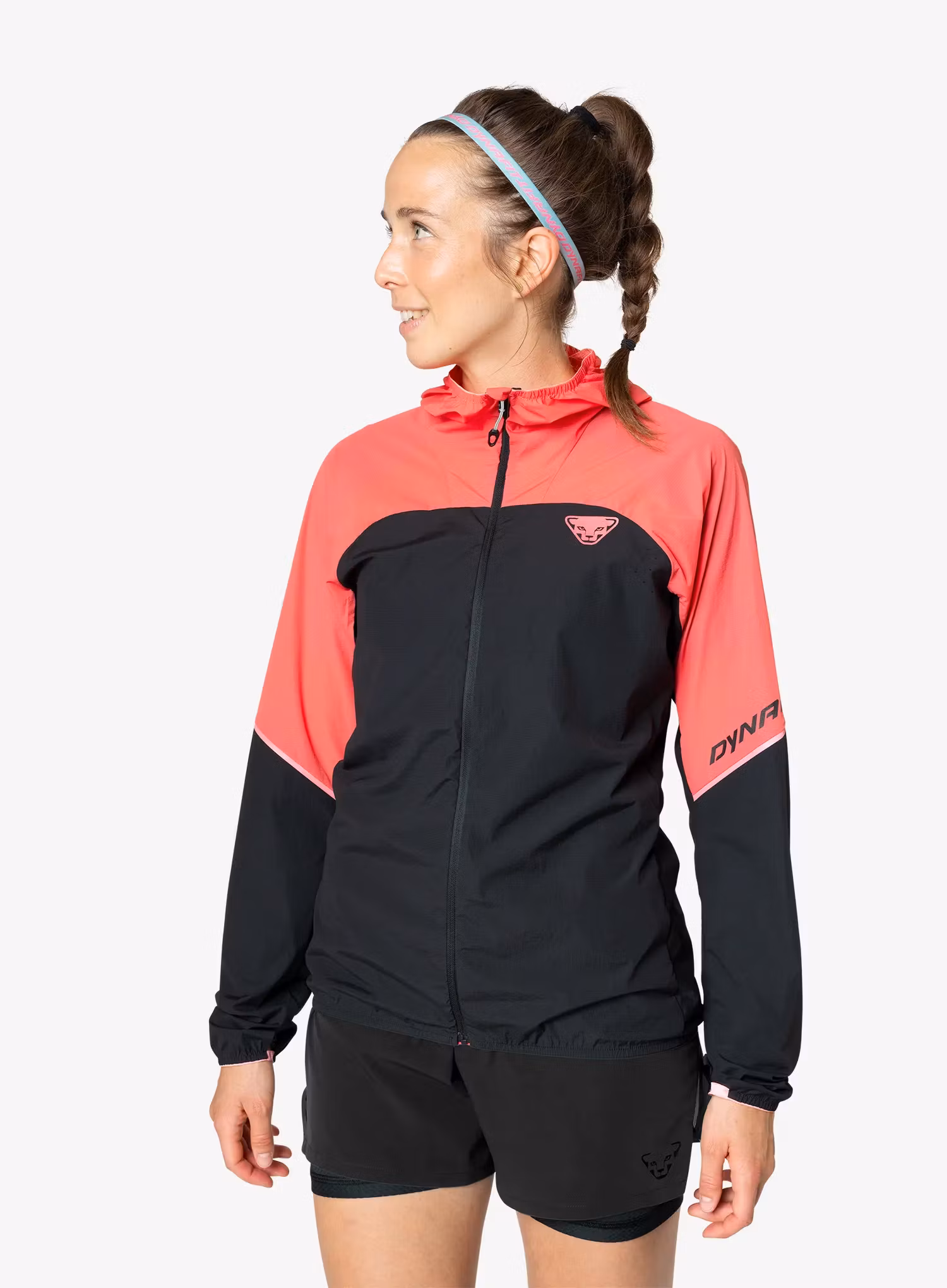 DynafitAlpineWindJacket_cabanablackout4053866762946a.webp