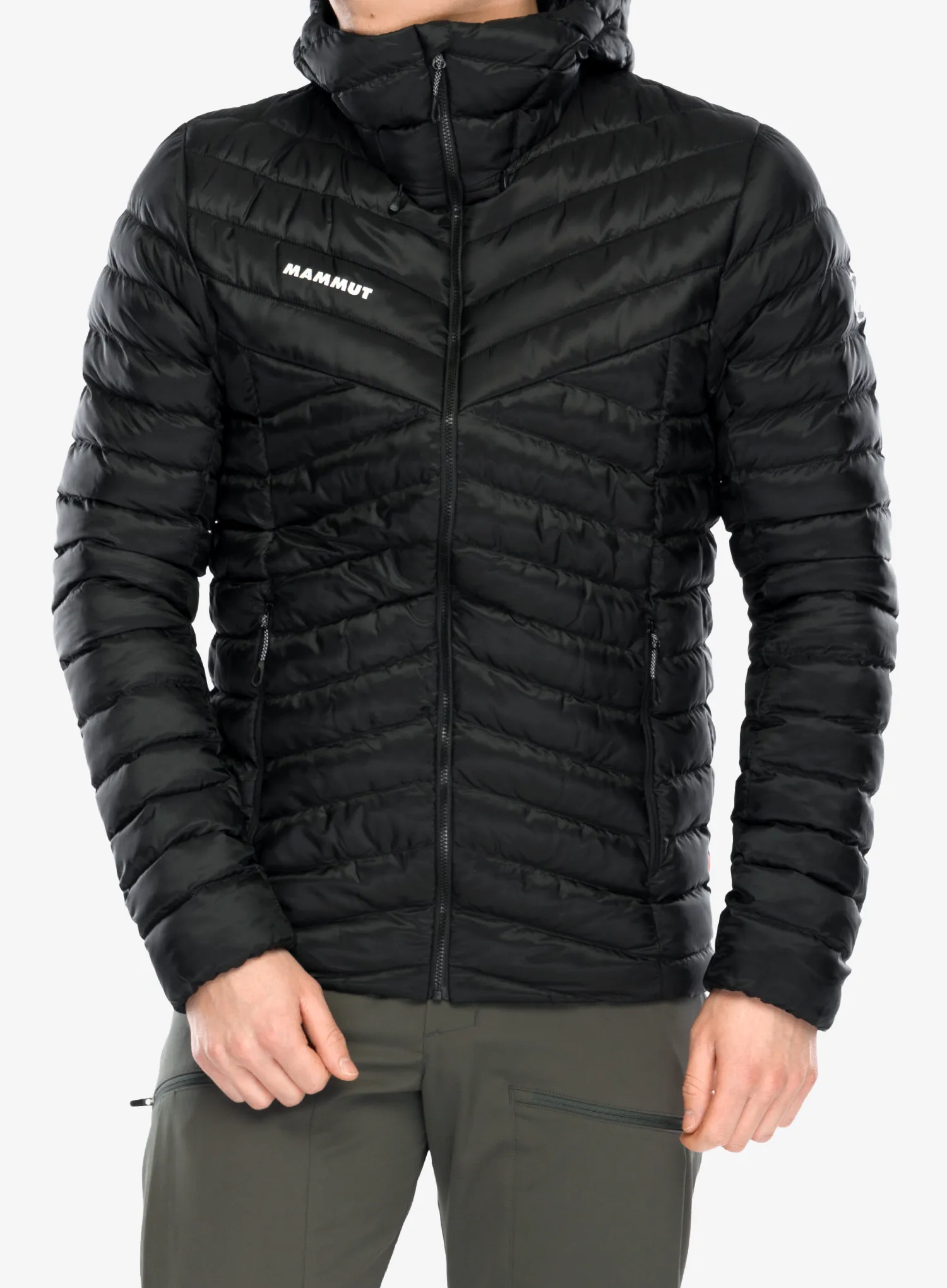 MammutAlbulaINHoodedJacket_bla_7619876133045a.webp
