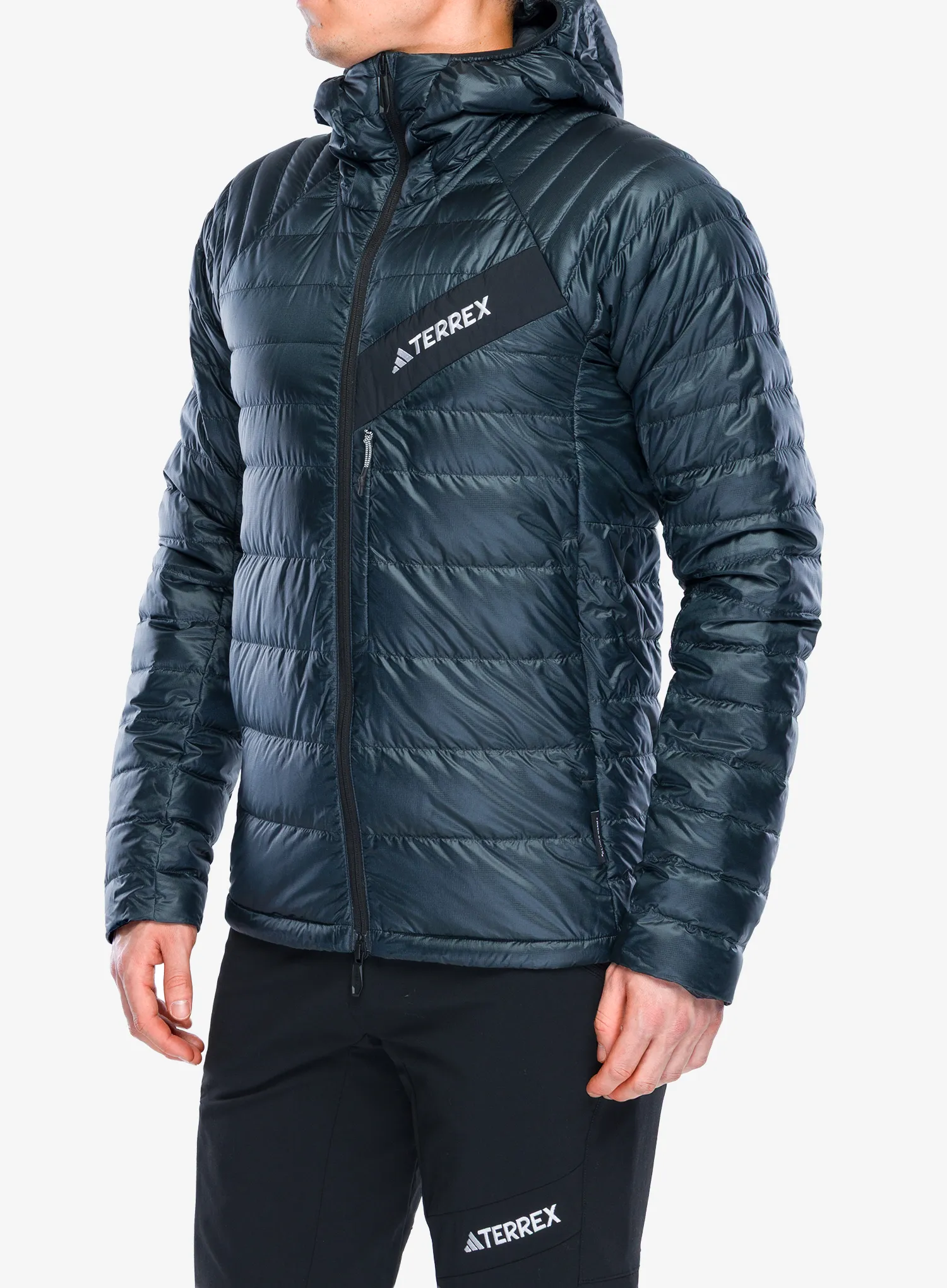 adidasTERREXTechrockCLIMAWARM_DownHoodedJacket_carbon4068809527148a.webp