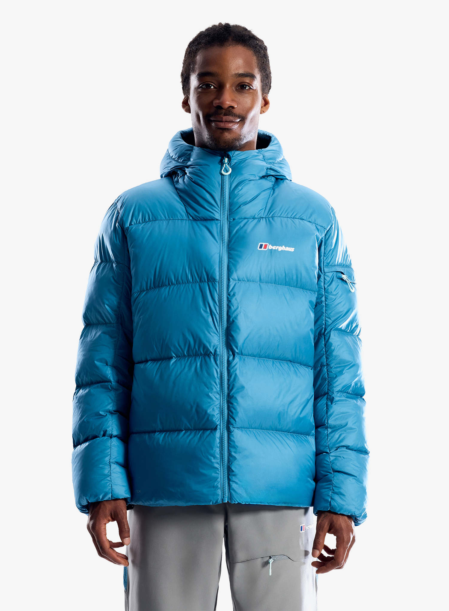 BerghausZypherDownJktAm_geneticblue_fw26_5063374329547_1_130.webp