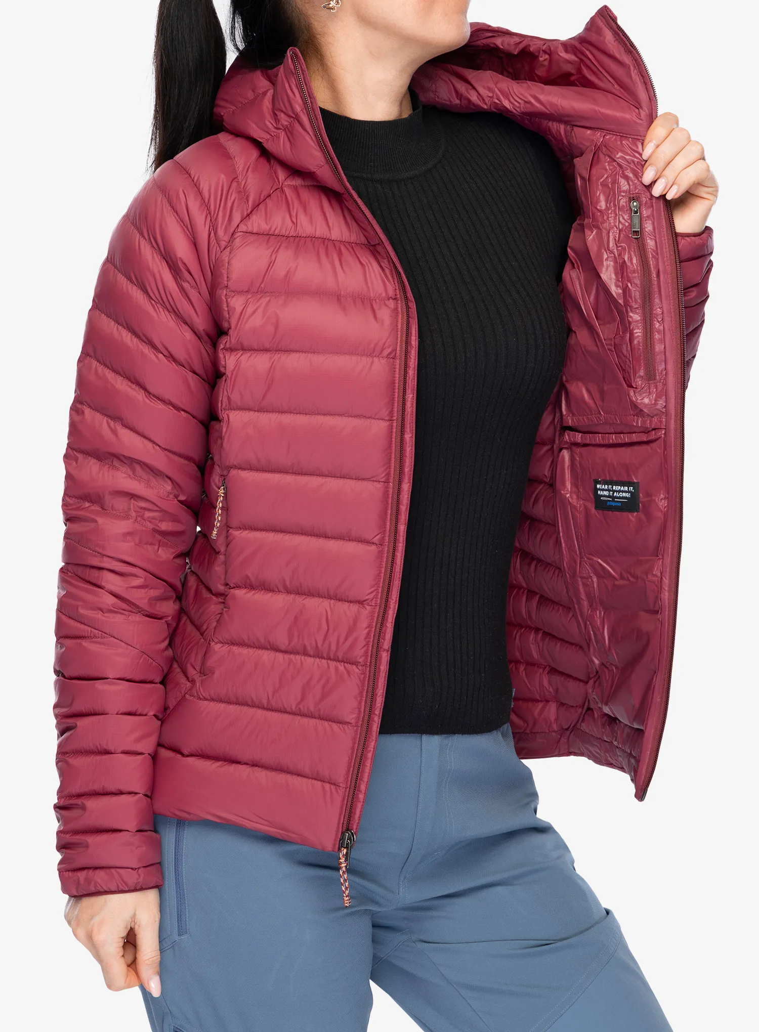 Дамско пухено яке Patagonia Down Sweater Hoody - marion red