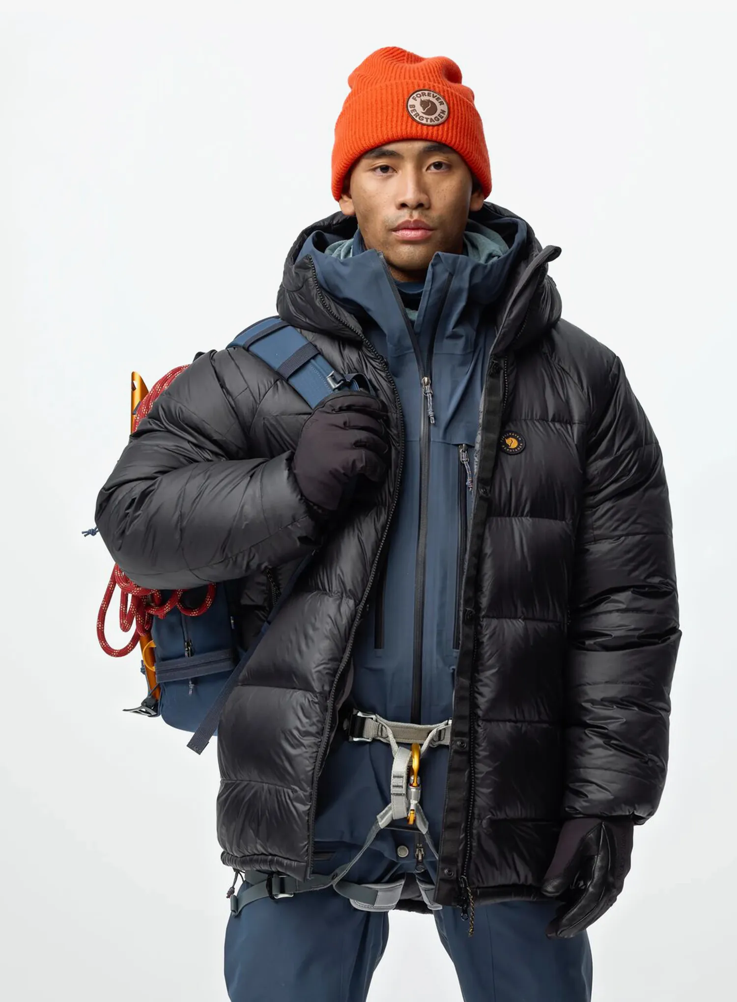 FjallravenBergtagenToppDownJacket_black_fw26_7323451198281_1_126.webp