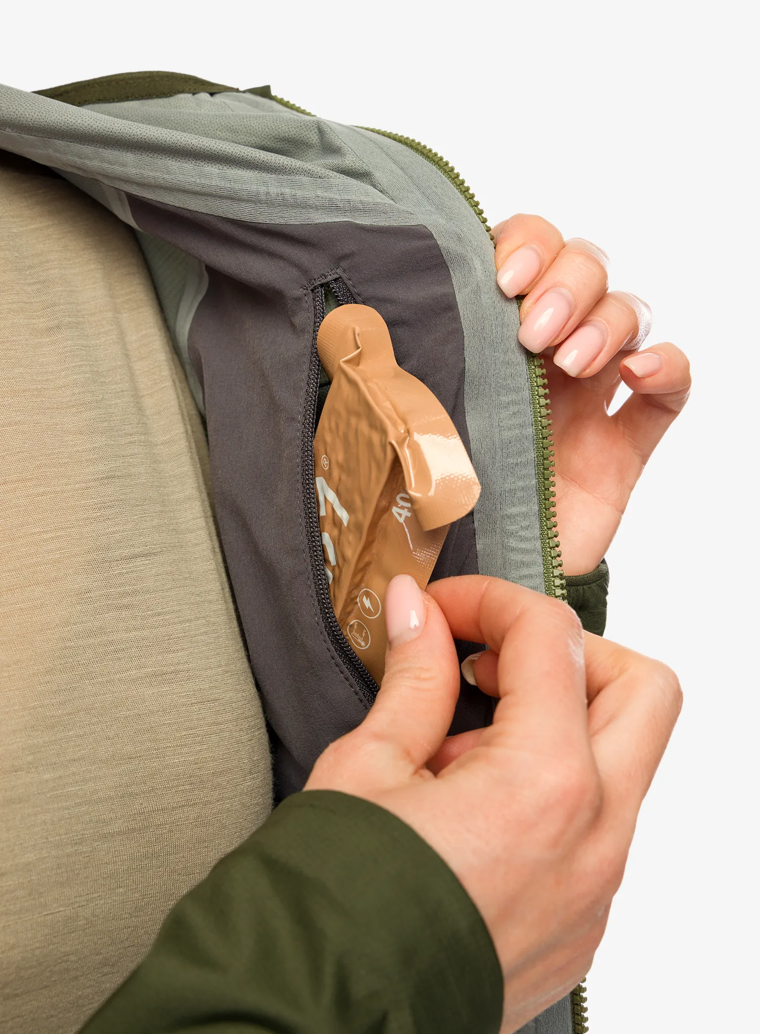 Дамско велосипедно яке Patagonia Dirt Roamer Jacket - pine needle green