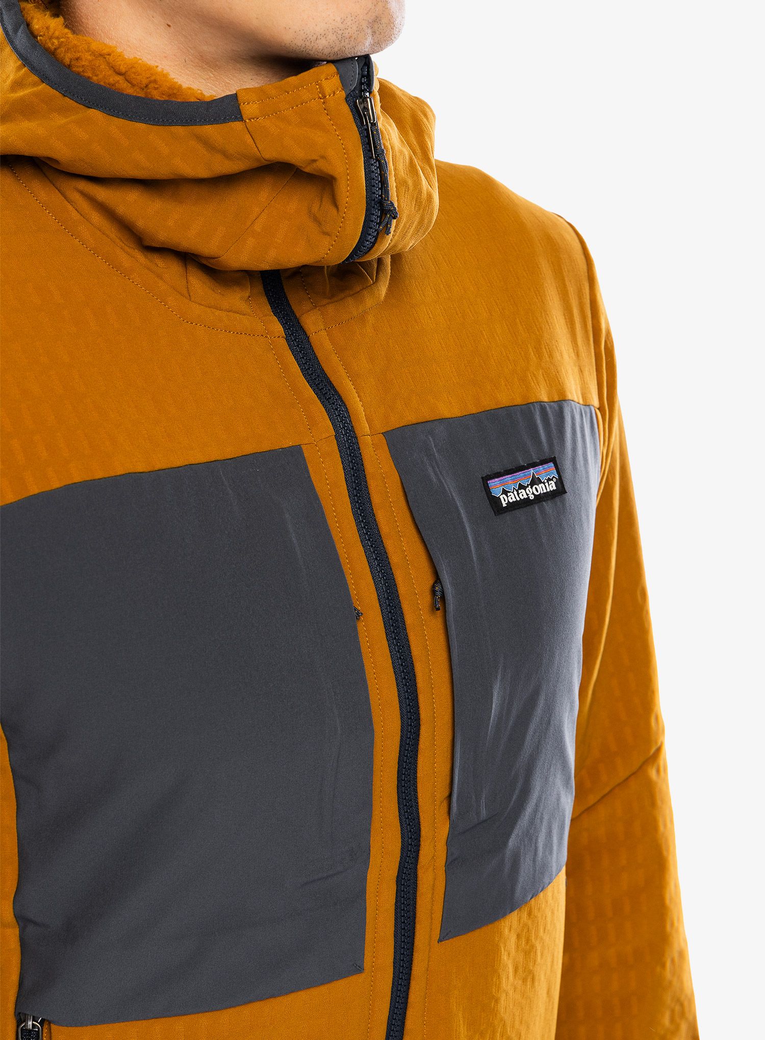 Яке cофтшел Patagonia R2 TechFace Hoody - raptor brown