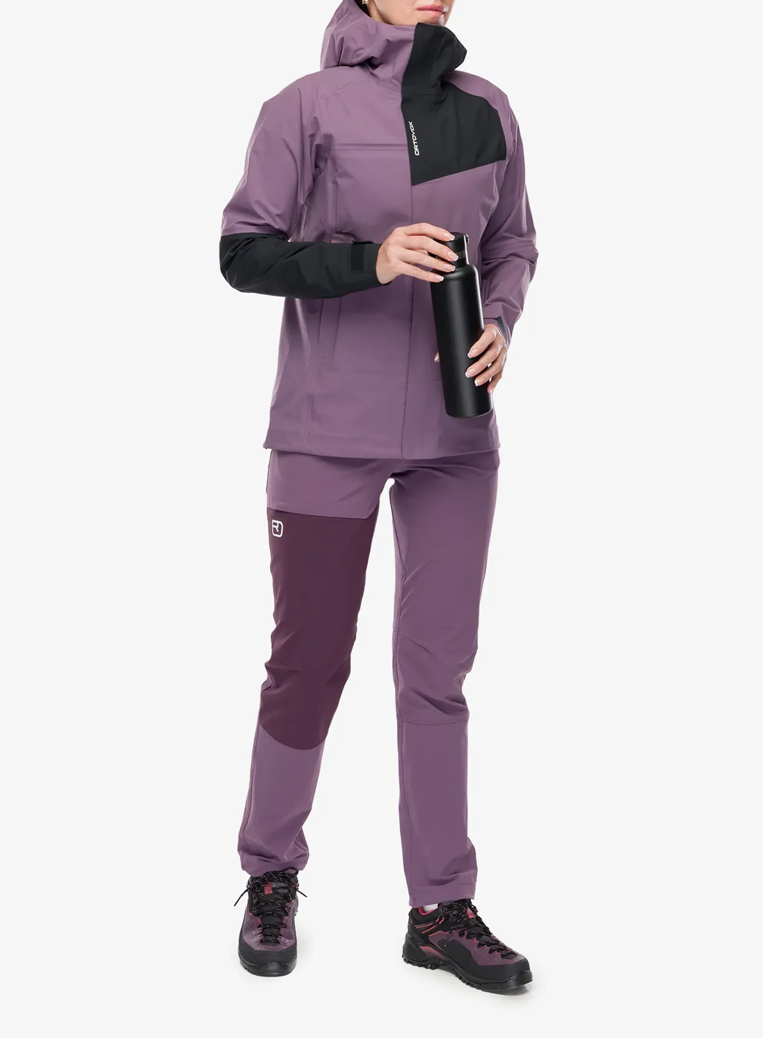 Дамско яке с мембрана Ortovox Seceda 3L Jacket - wild berry