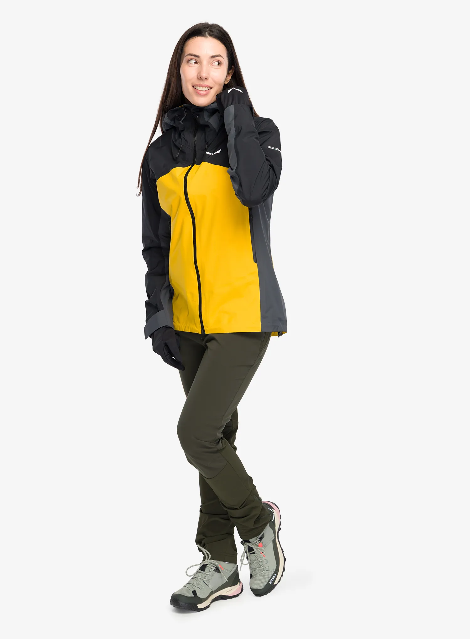 Дамско яке с мембрана Salewa Ortles Ptx 3L Jacket - gold