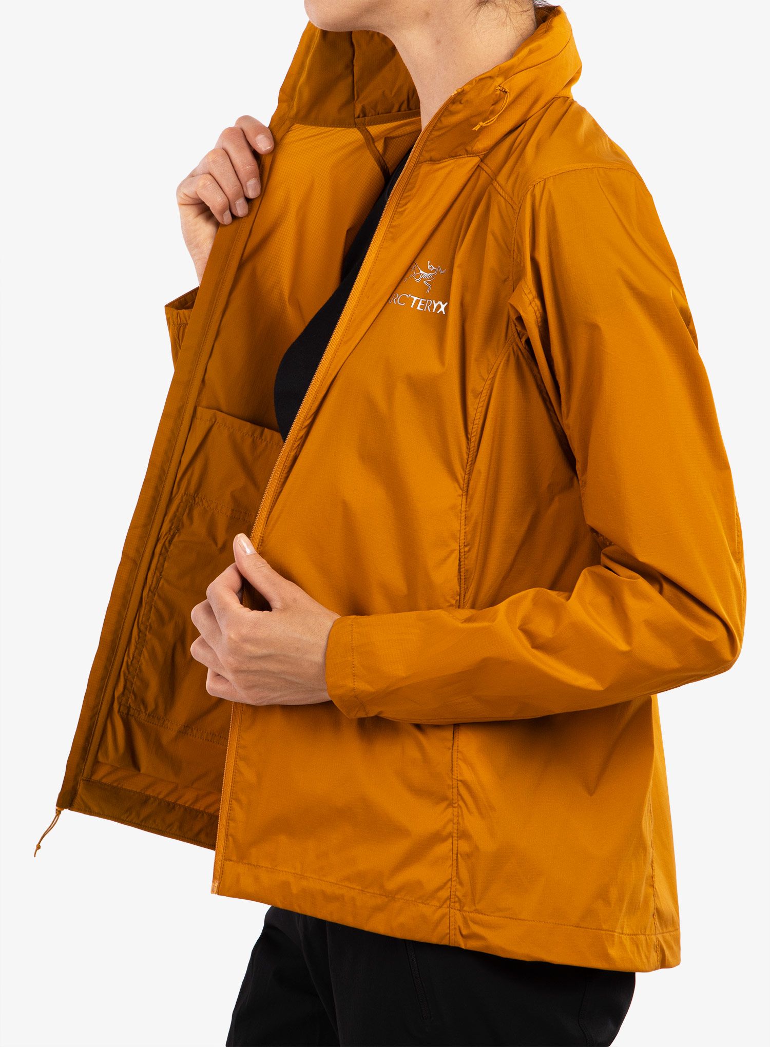Дамско яке ветровка Arcteryx Nodin Jacket - revel