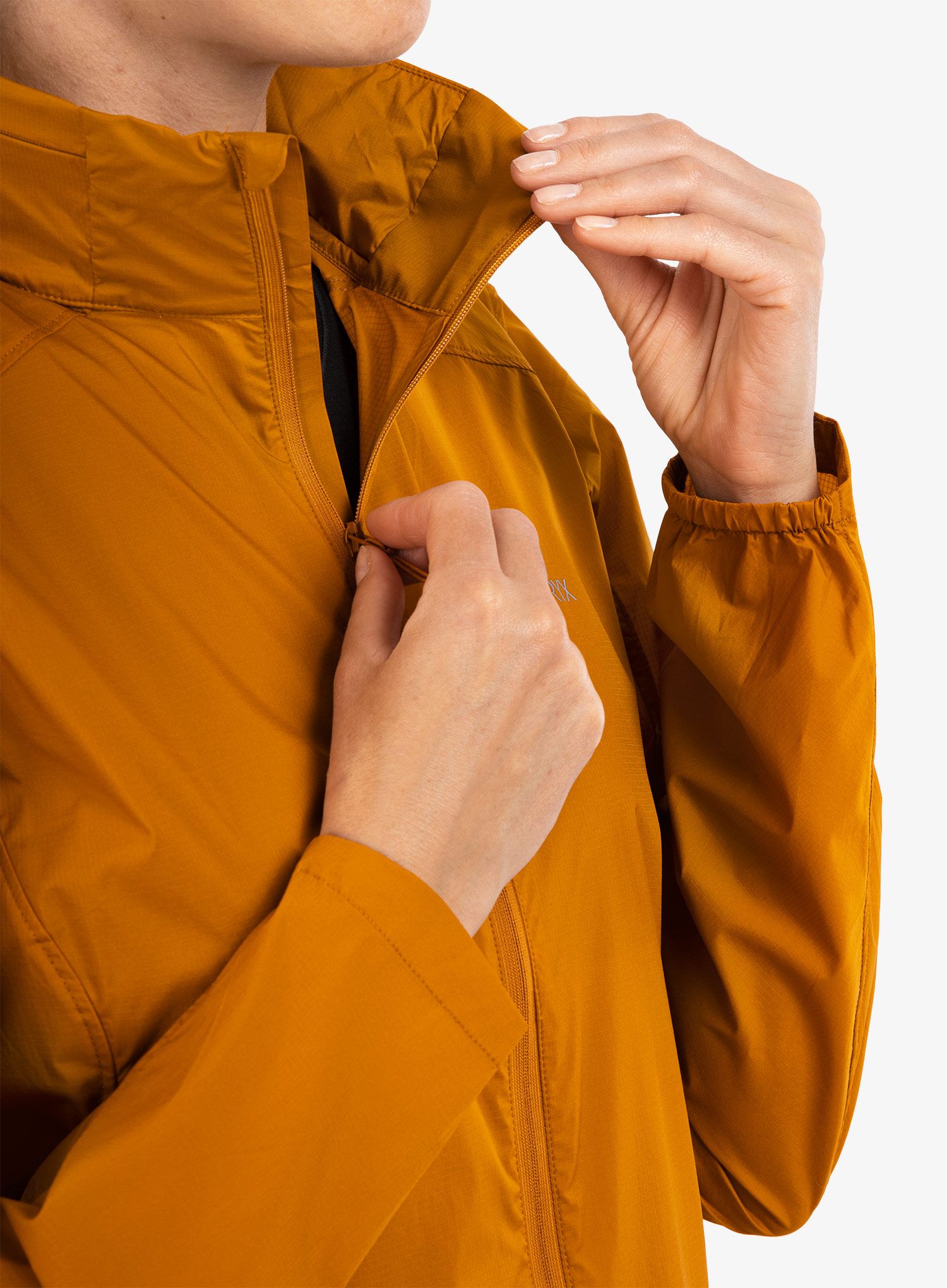 Дамско яке ветровка Arcteryx Nodin Jacket - revel