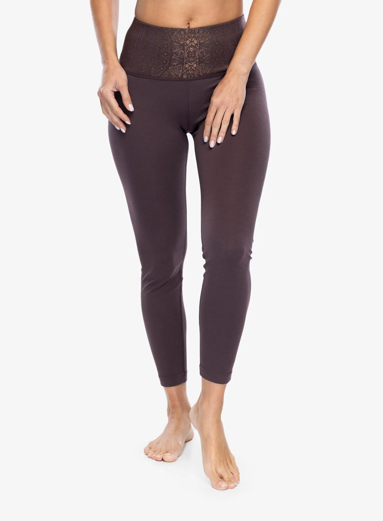 SupernaturalArabesqueTights_raisincopp_7630308351189a.webp