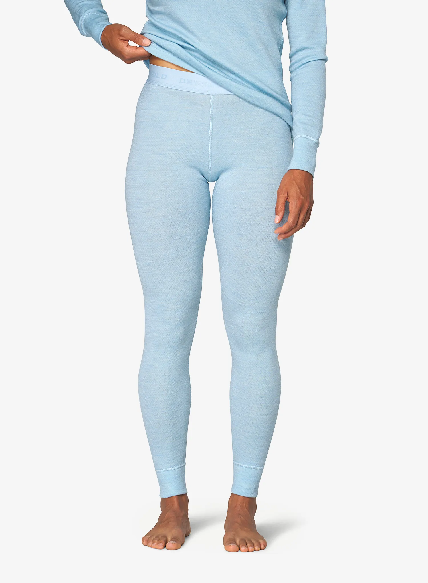 DevoldExpeditionMerino235Longs_dawn_fw26_7028567763438_1_081.webp