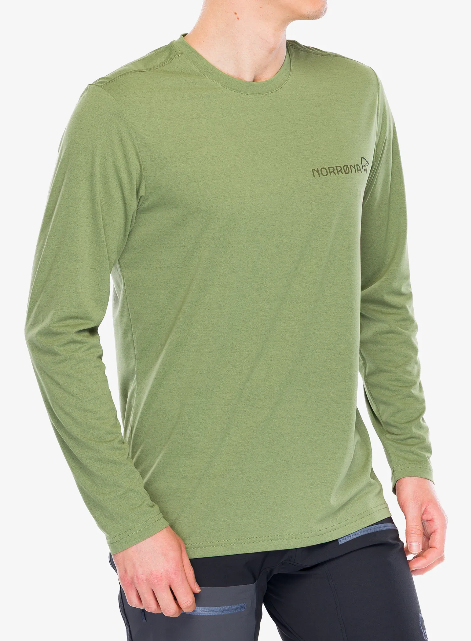NorronaFemundTechLongSleeve_lod7042698514110a.webp