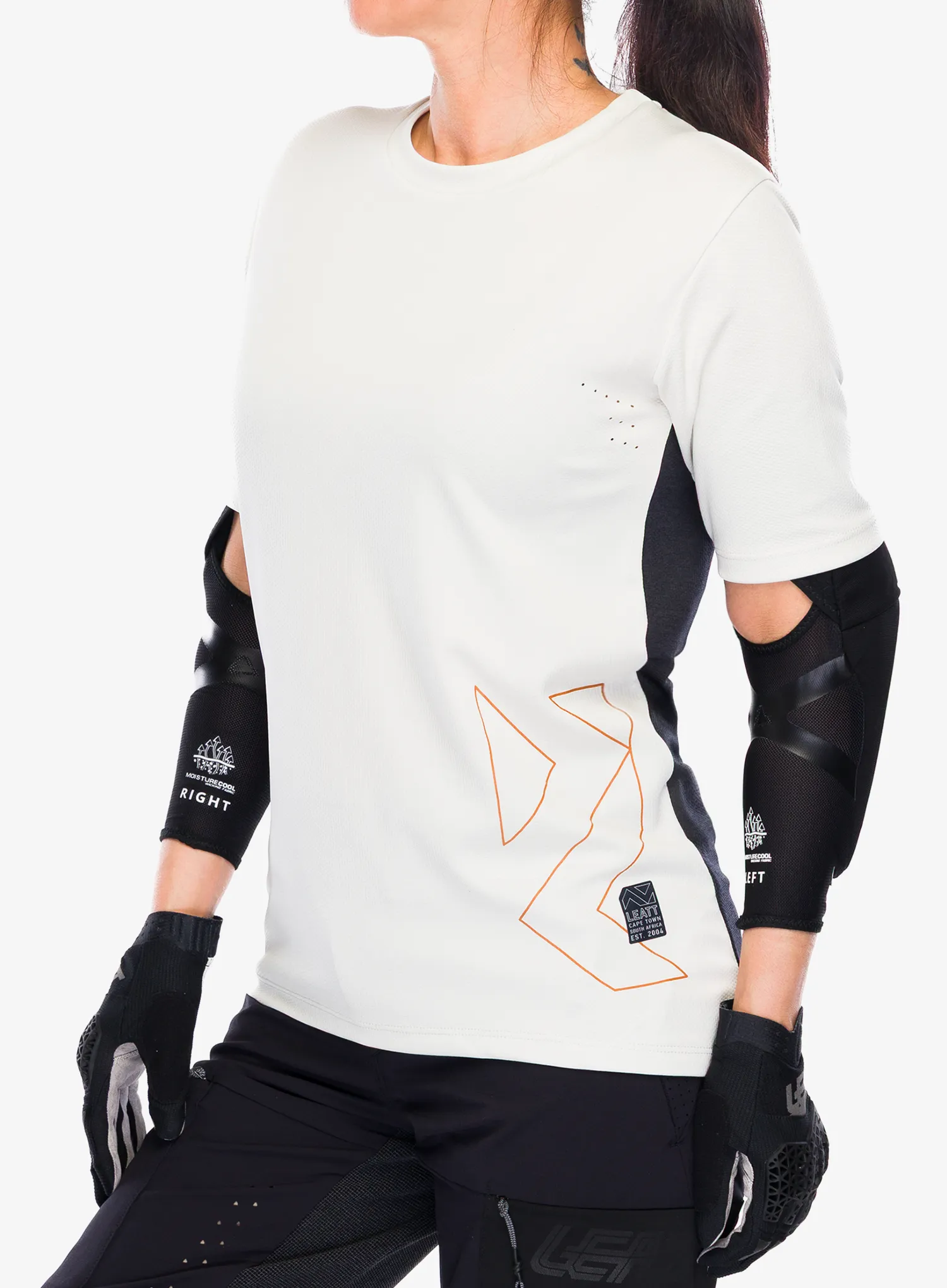 LeattElbowGuard3DF60_whitebla6009699059775a.webp
