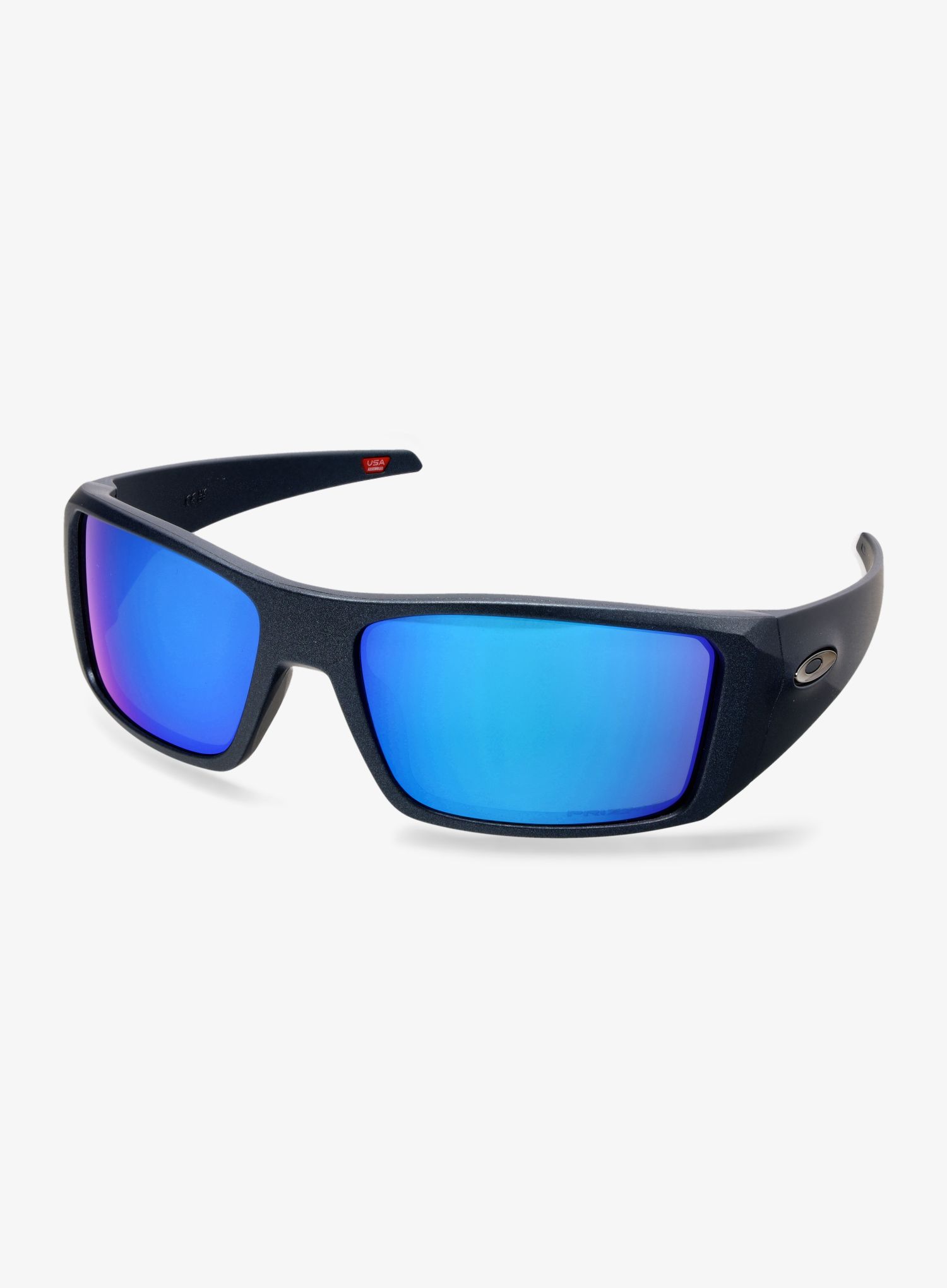 OakleyHeliostat_bluesteelprizmsapphirepol888392617286a.jpg