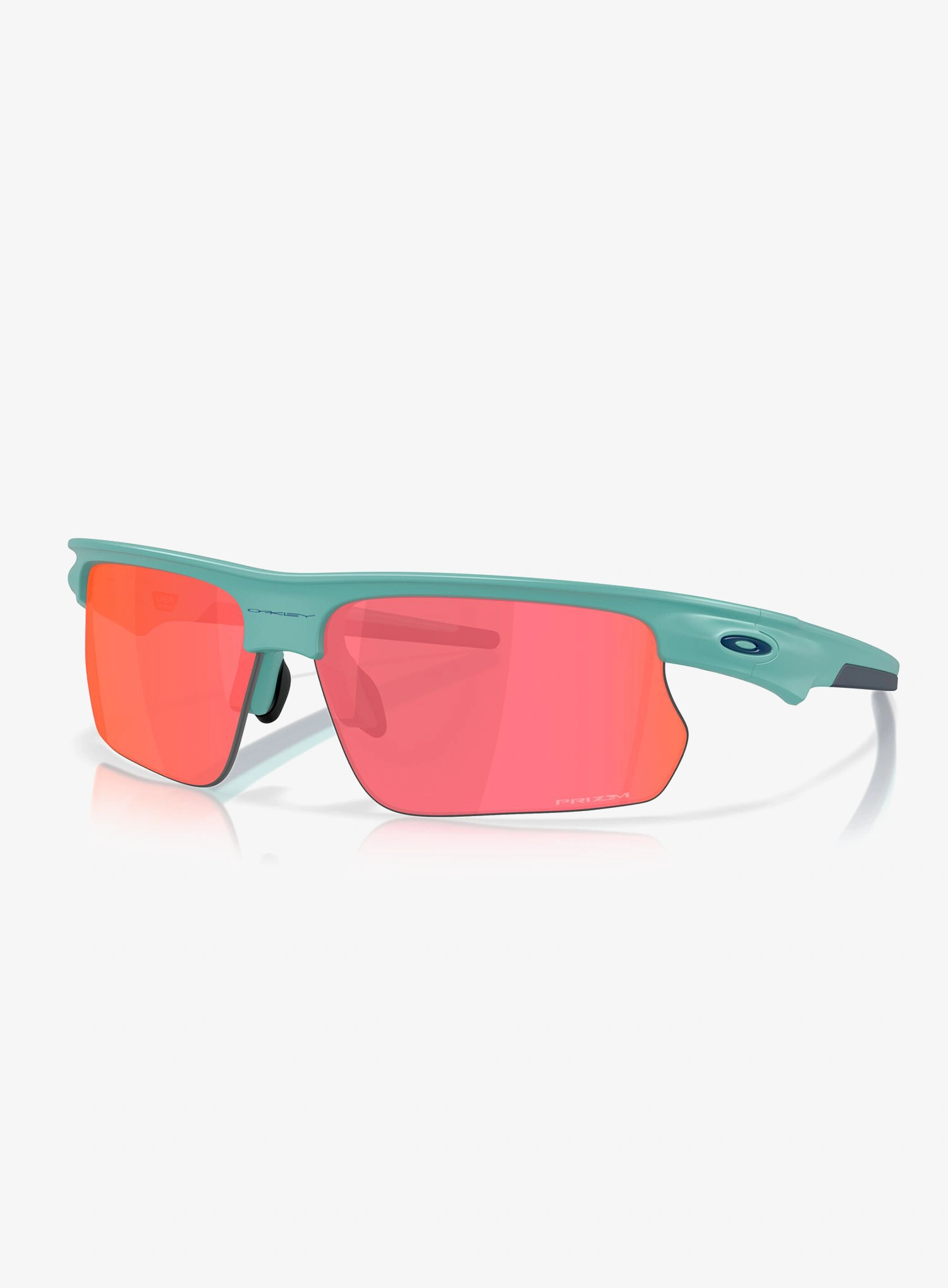 OakleyBisphaera_mattepac_prizmtrailtorch_725.webp