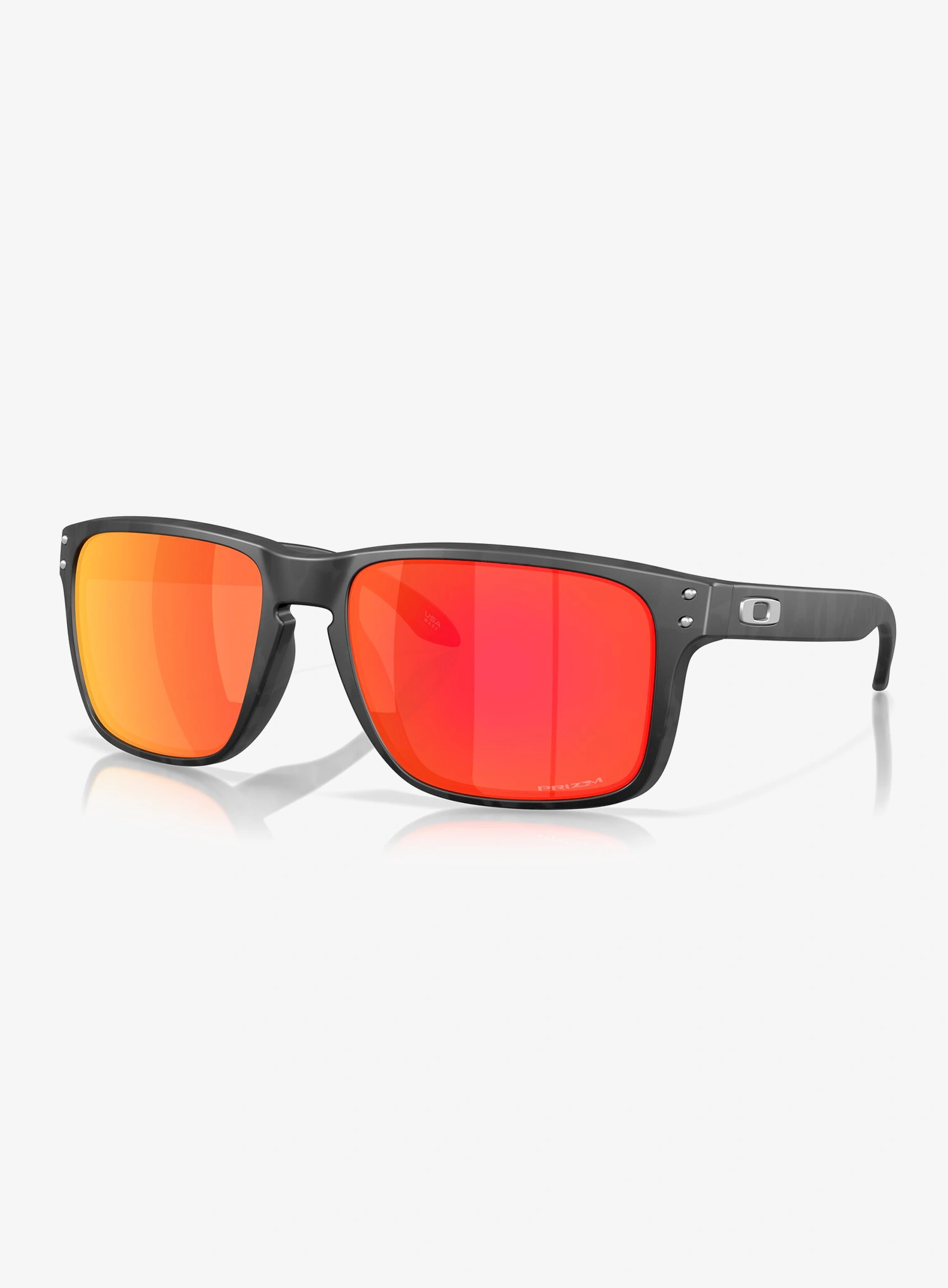 OakleyHolbrookXXL_matteblackcamo_prizmruby_895.webp