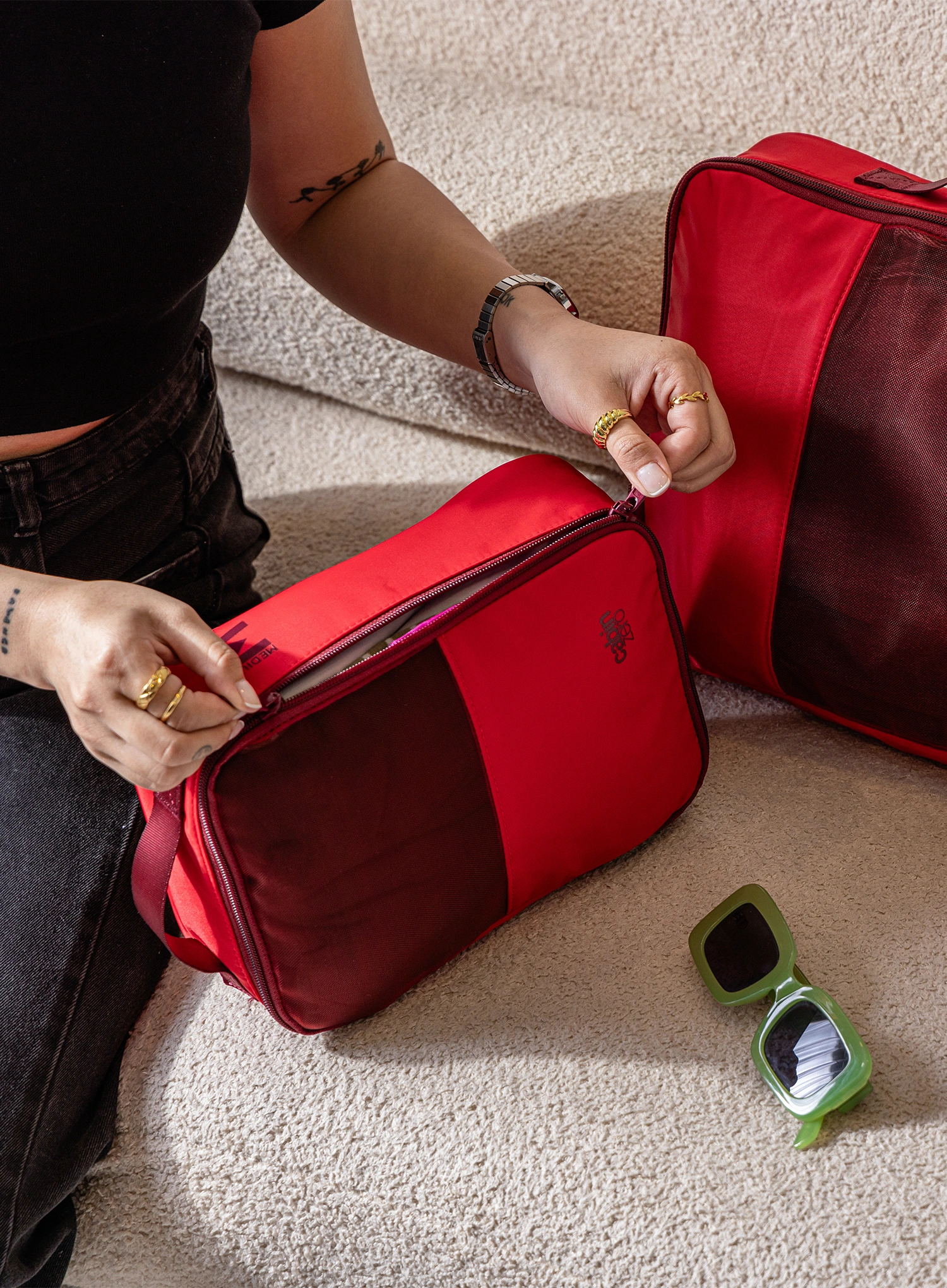Органайзер за пътуване CabinZero Lux Packing Cube Medium 5.5 L - cranberry