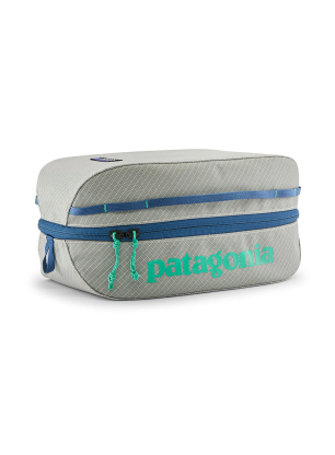 PatagoniaBlackHoleCube6L_birchwhite_fw26_416.webp