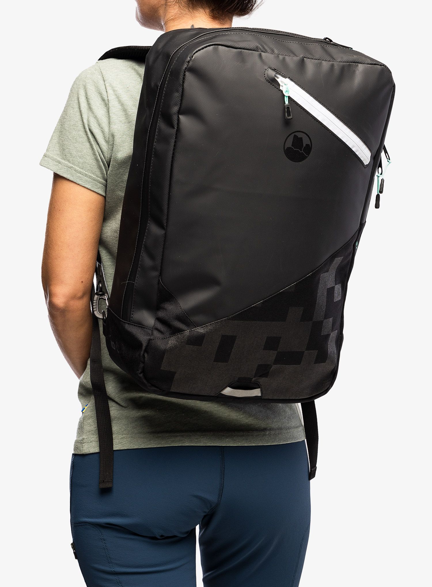 Раница Kohla Restless 18L - caviar/dark slate