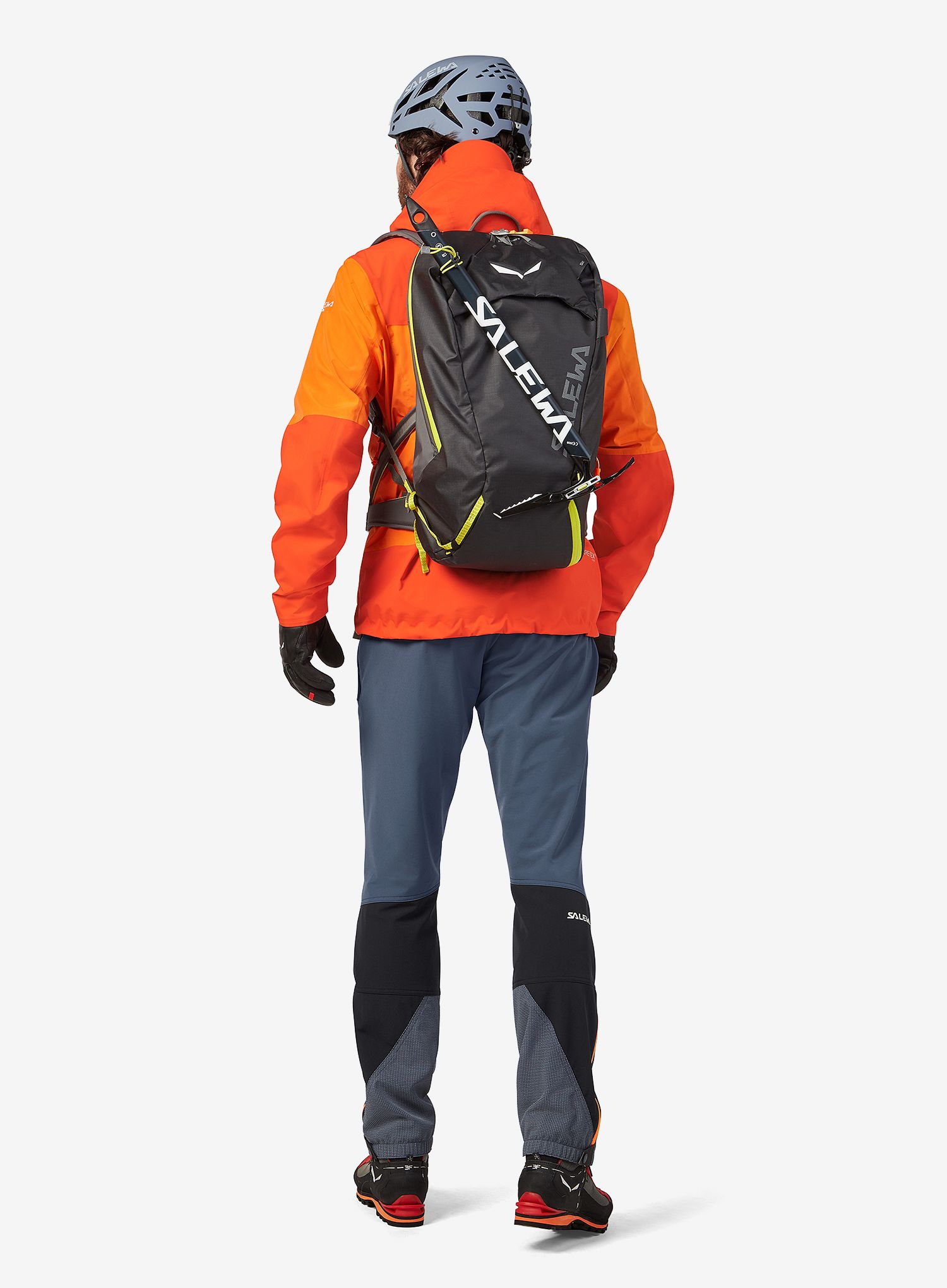 Раница за планина Salewa Winter Train 26 BP - black
