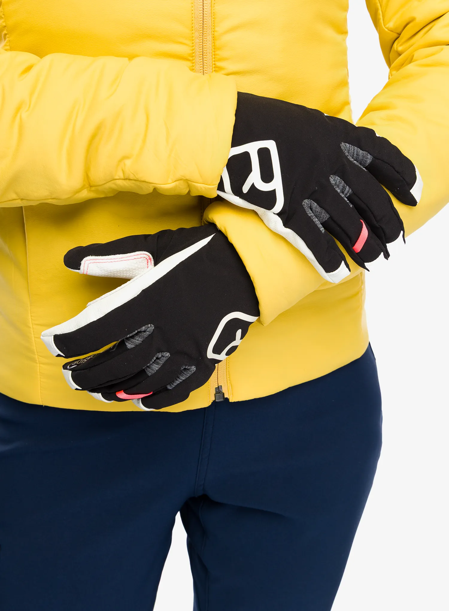 Дамски ръкавици Ortovox Tour Glove - black raven