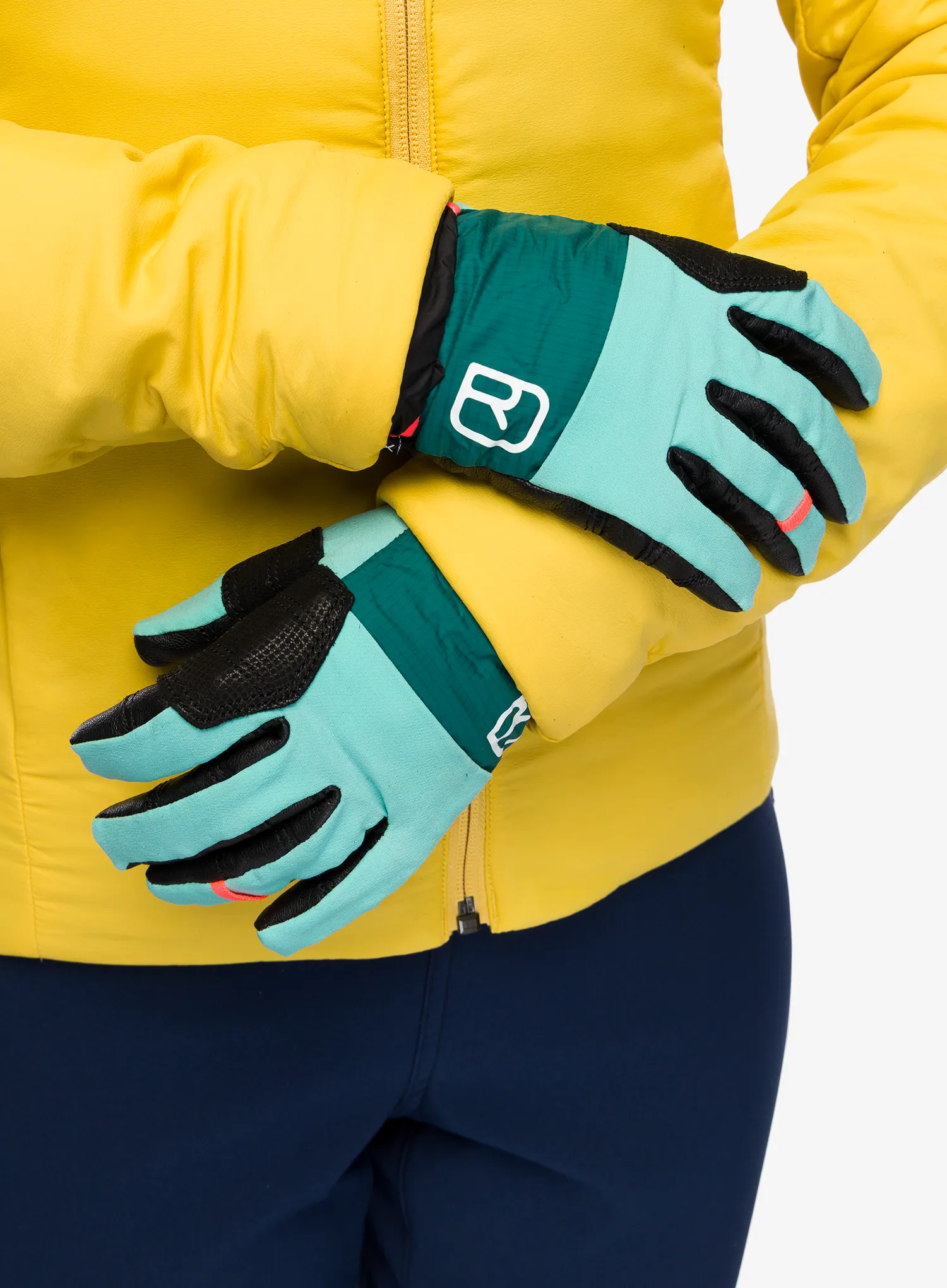 Дамски ръкавици Ortovox Tour Pro Cover Glove - ice waterfall