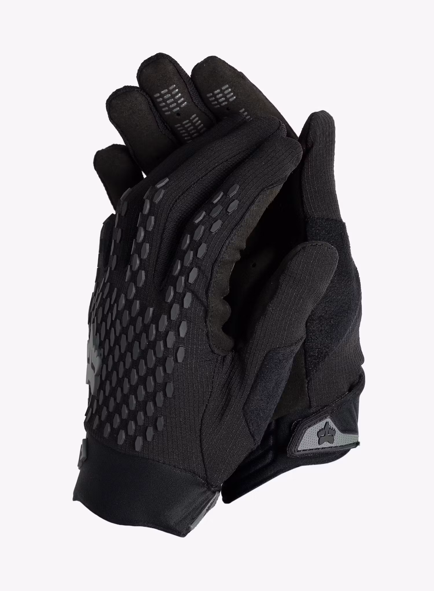 FoxDefendGlove_blackblac191972931437__a.webp
