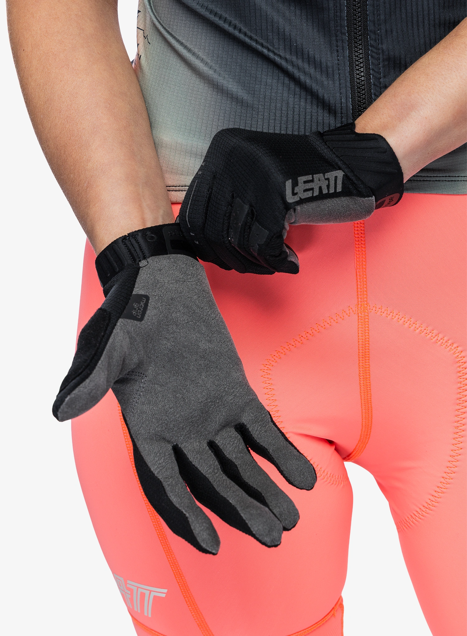 Дамски ръкавици за колоездене Leatt Glove MTB 1.0 GripR - stealth