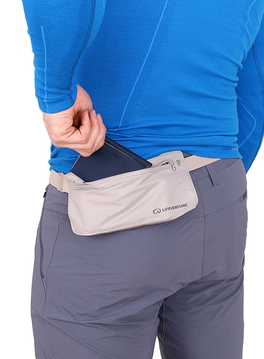 Чантичка за кръст Lifeventure RFiD Mini Body Wallet Waist