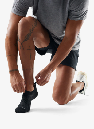 Чорапи за бягане Smartwool Run Zero Cushion No Show Socks - black