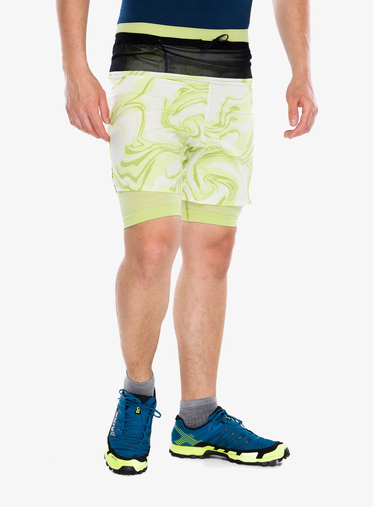 CompressportTrailRacing2_in_1Short_greencamo7630102590029a.webp